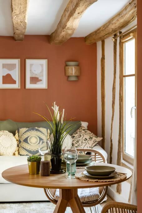 Pavillon Eden - Le Nid - Le Marais Appartement