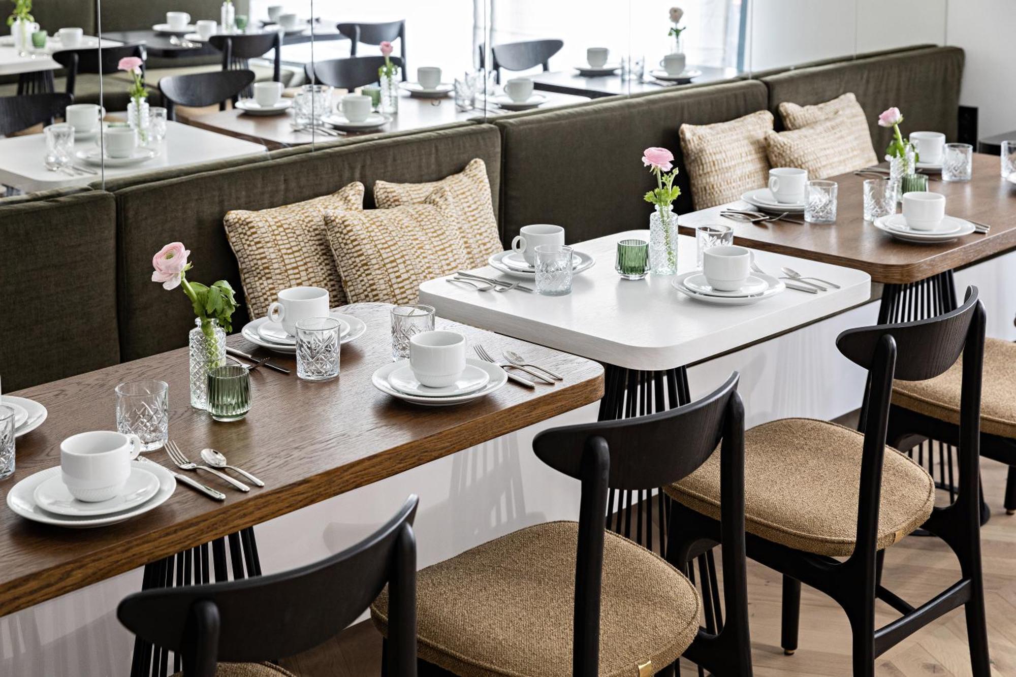 Western Premier The Blake Gare Saint Lazare Hotel