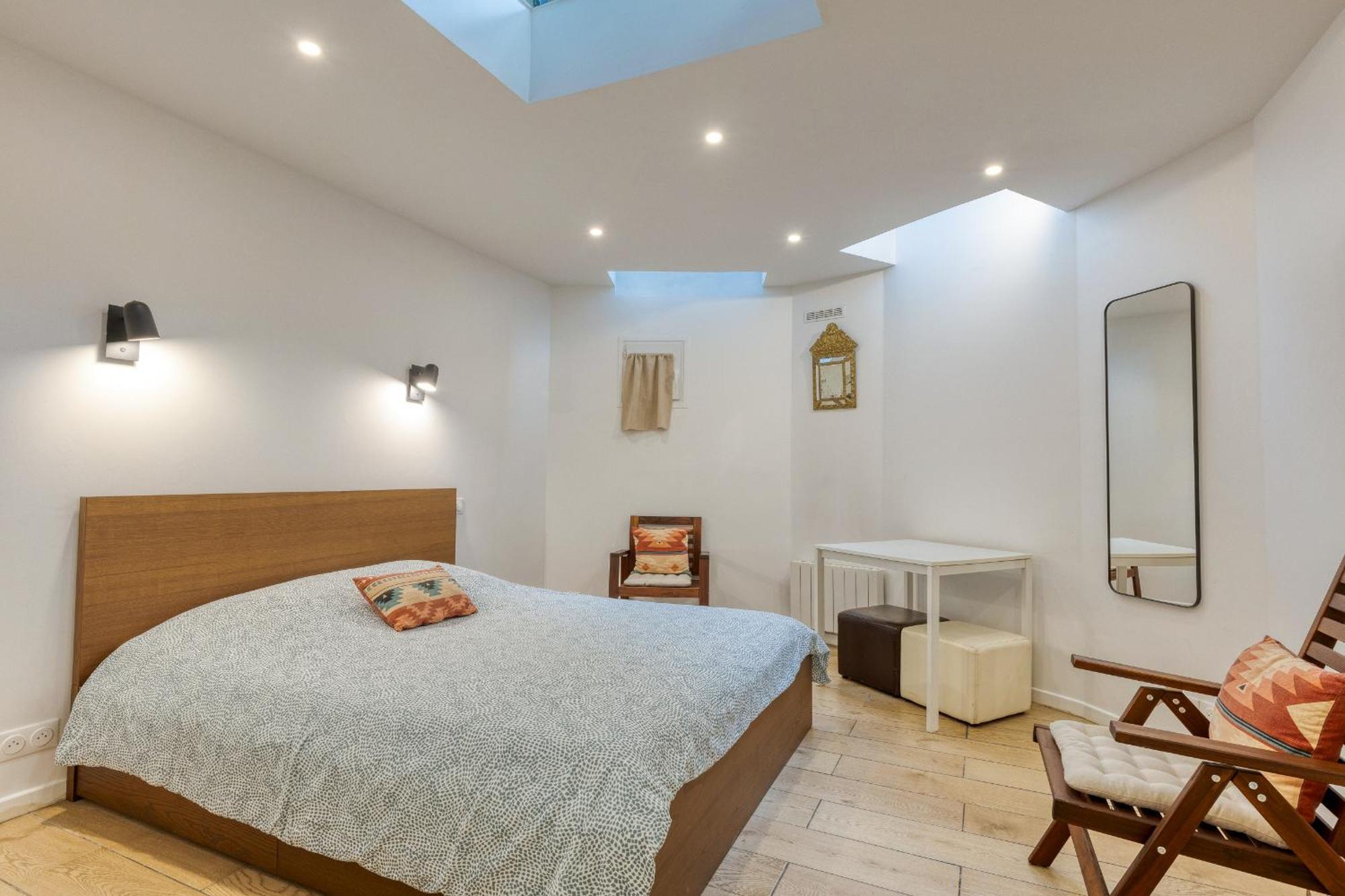 Aparthotel Les Vignes De Montmartre *