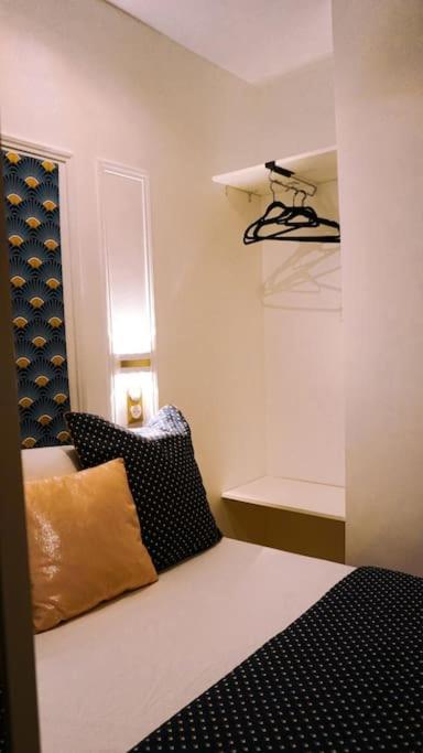 Apartment Du Theatre Rez De Chaussee Paris