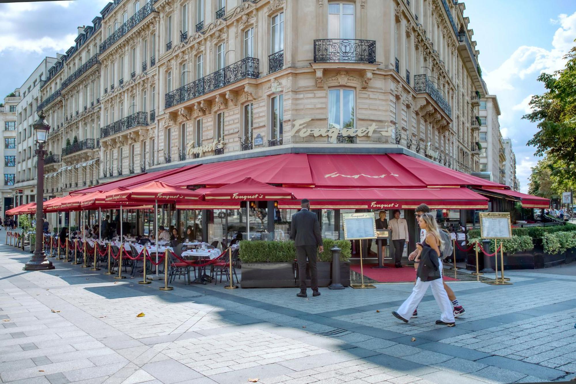 Luxueux 200m2 5ch Champs Elysees A 1min Perle Rare * Paris