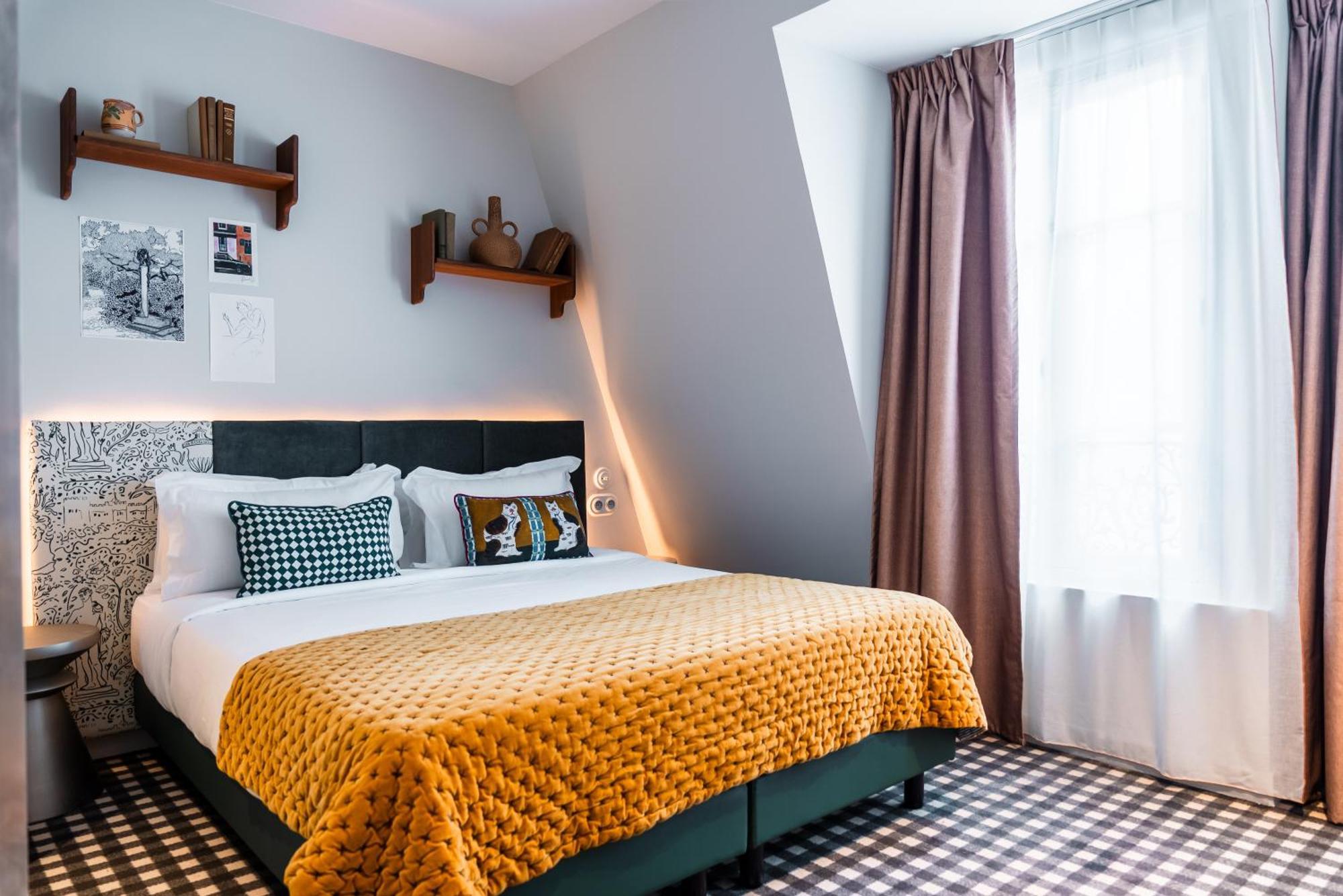 Hotel Pavillon Porte De Versailles 4*