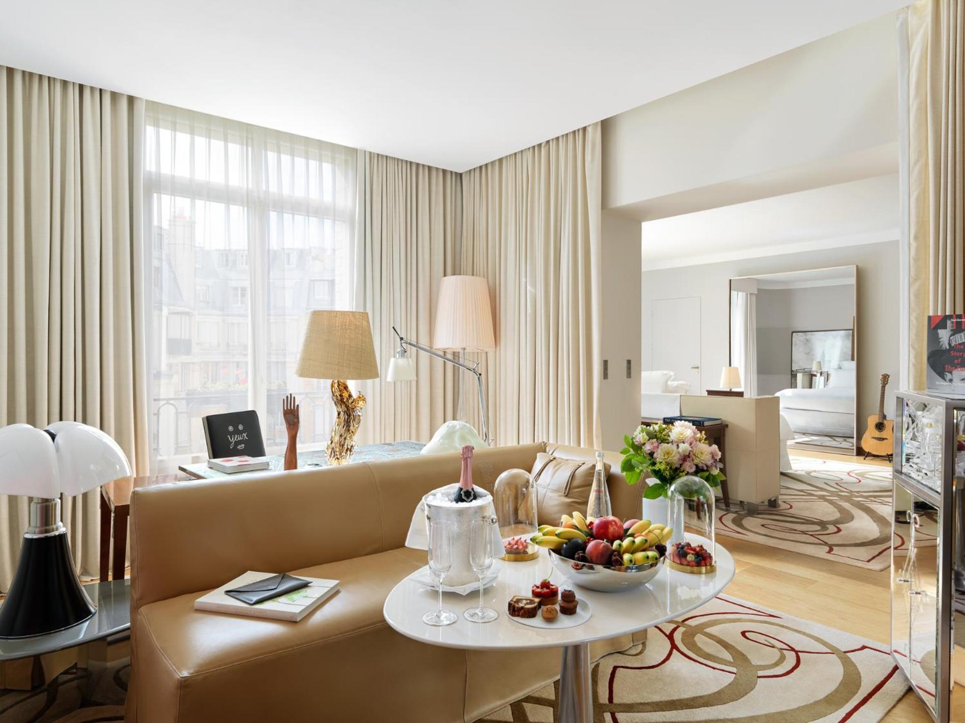 Hotel Le Royal Monceau Raffles 5*