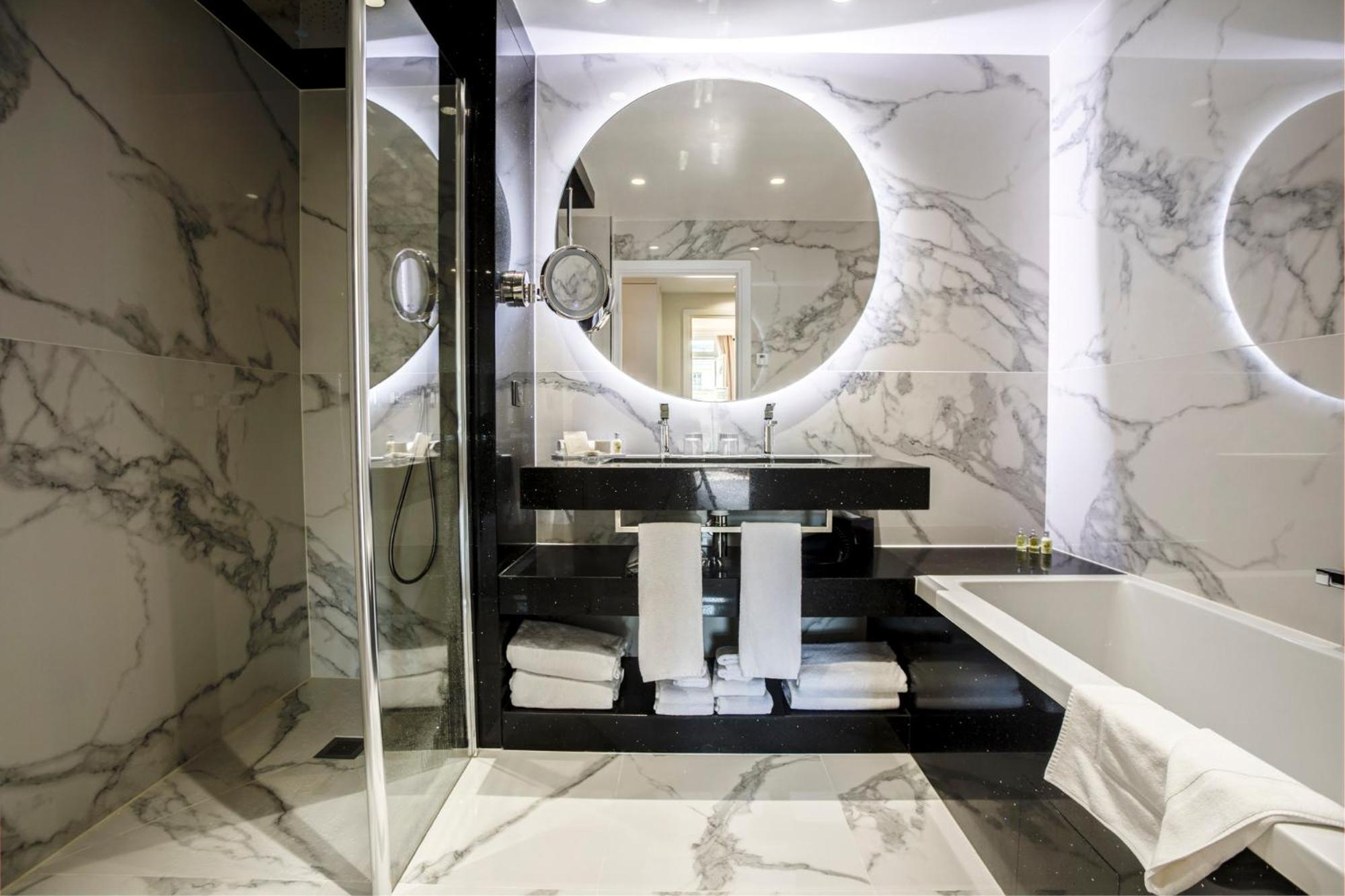Fraser Le Claridge Champs-elysees