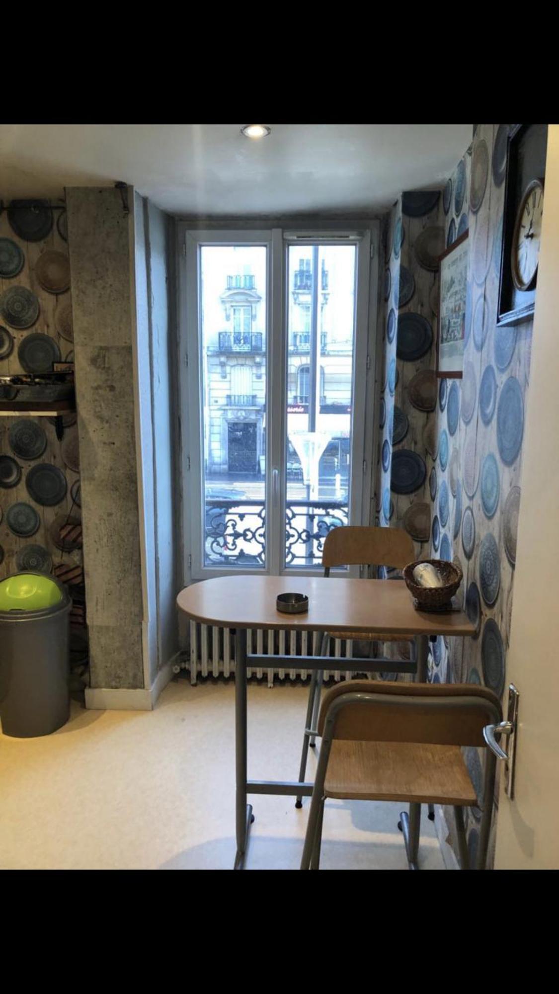 14 * Paris