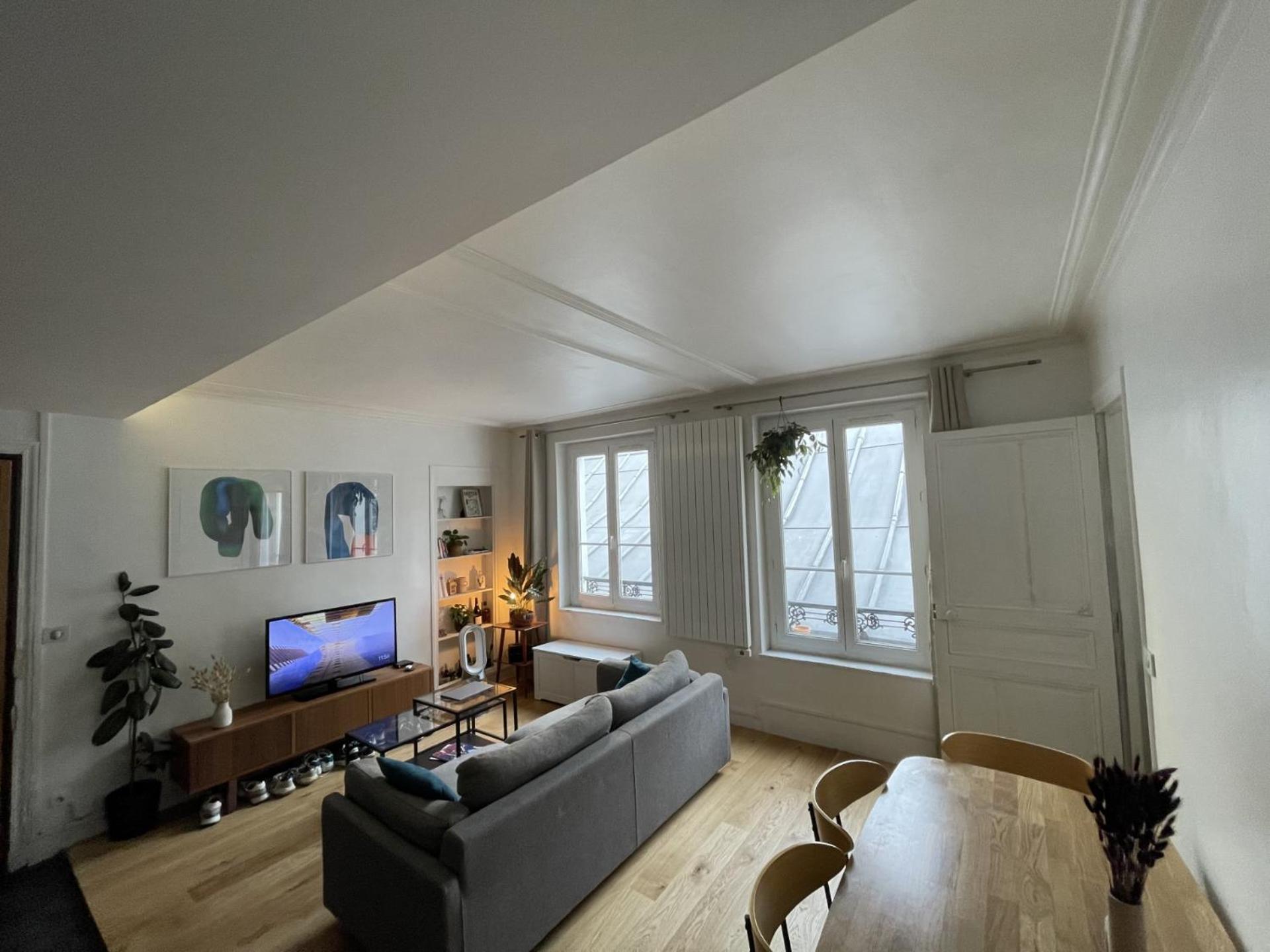 Batignolles-montmartre / Mathieu Paris