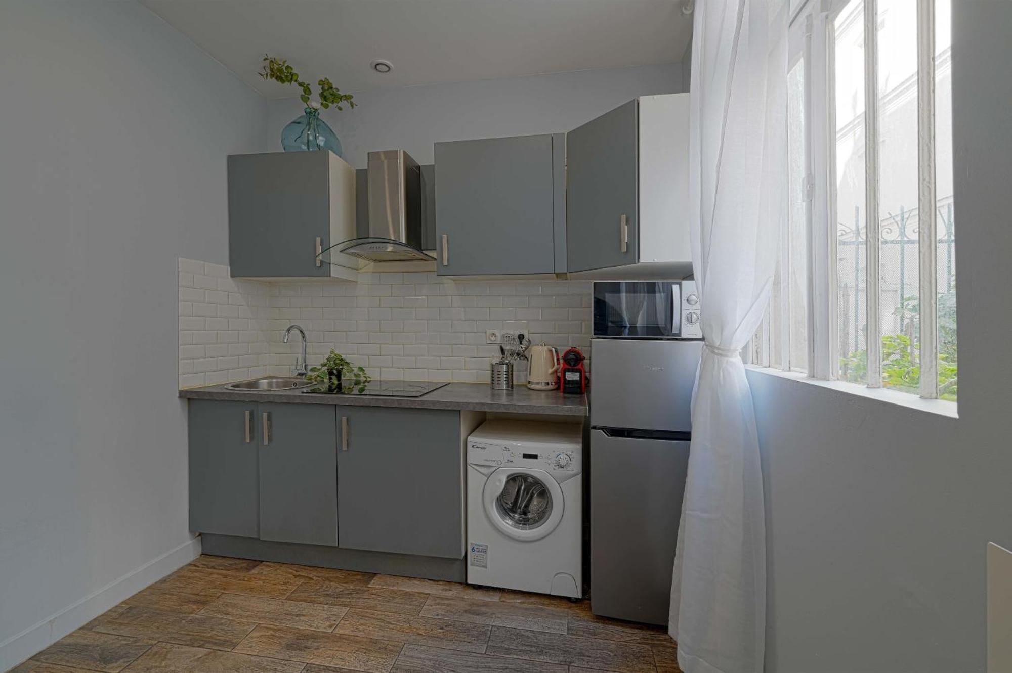 Two Floor With Theatre Appartement *