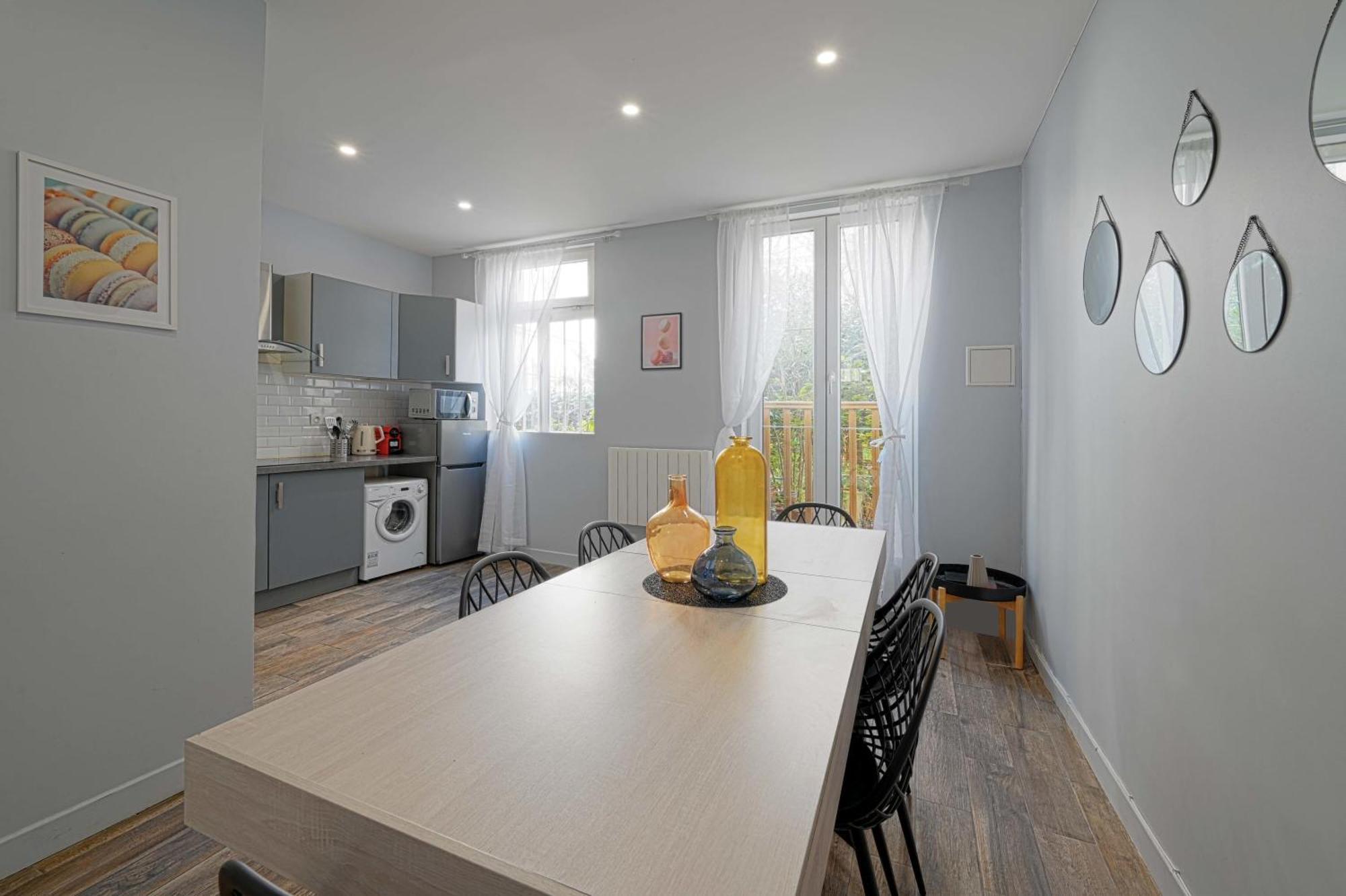 Appartement Two Floor With Theatre Paris