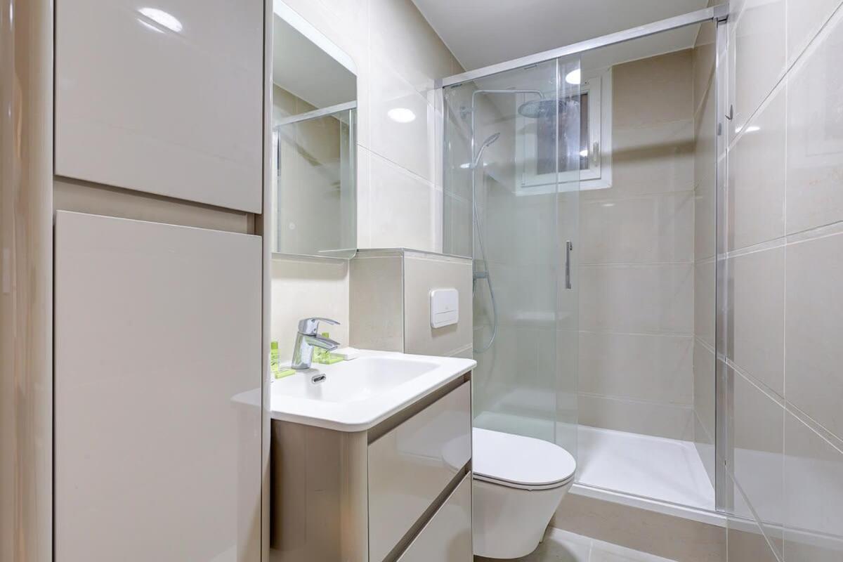 108-cozy In Republique Apartment *
