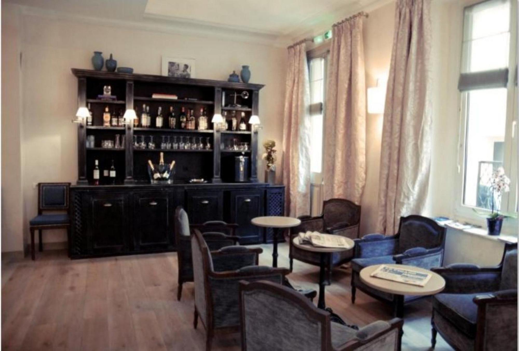 Hotel Magda Champs Elysees 3*