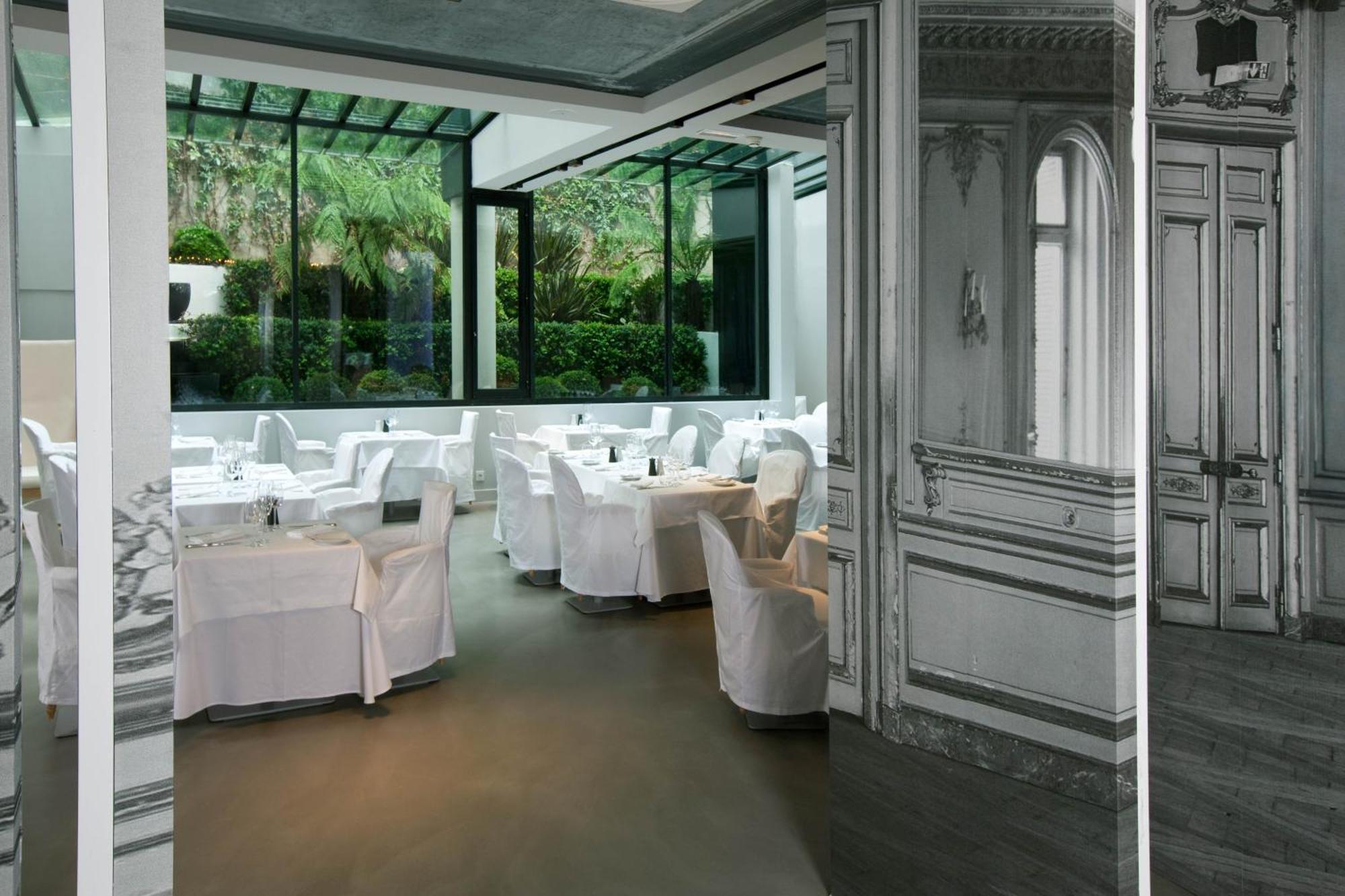 Hotel La Maison Champs Elysees 5*