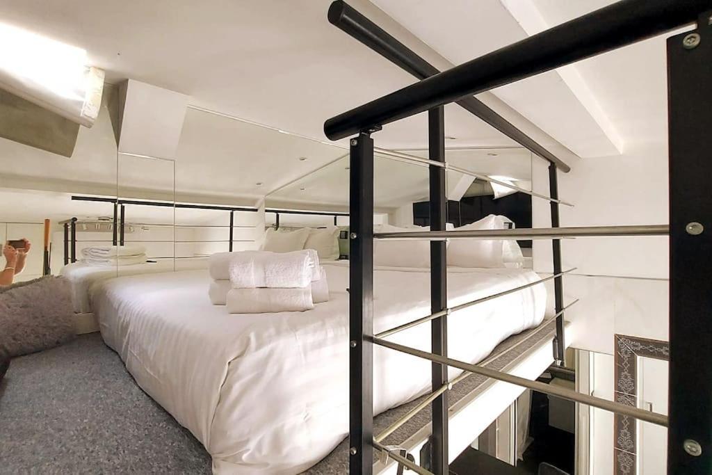 Appartement Duplex Notre-dame De *