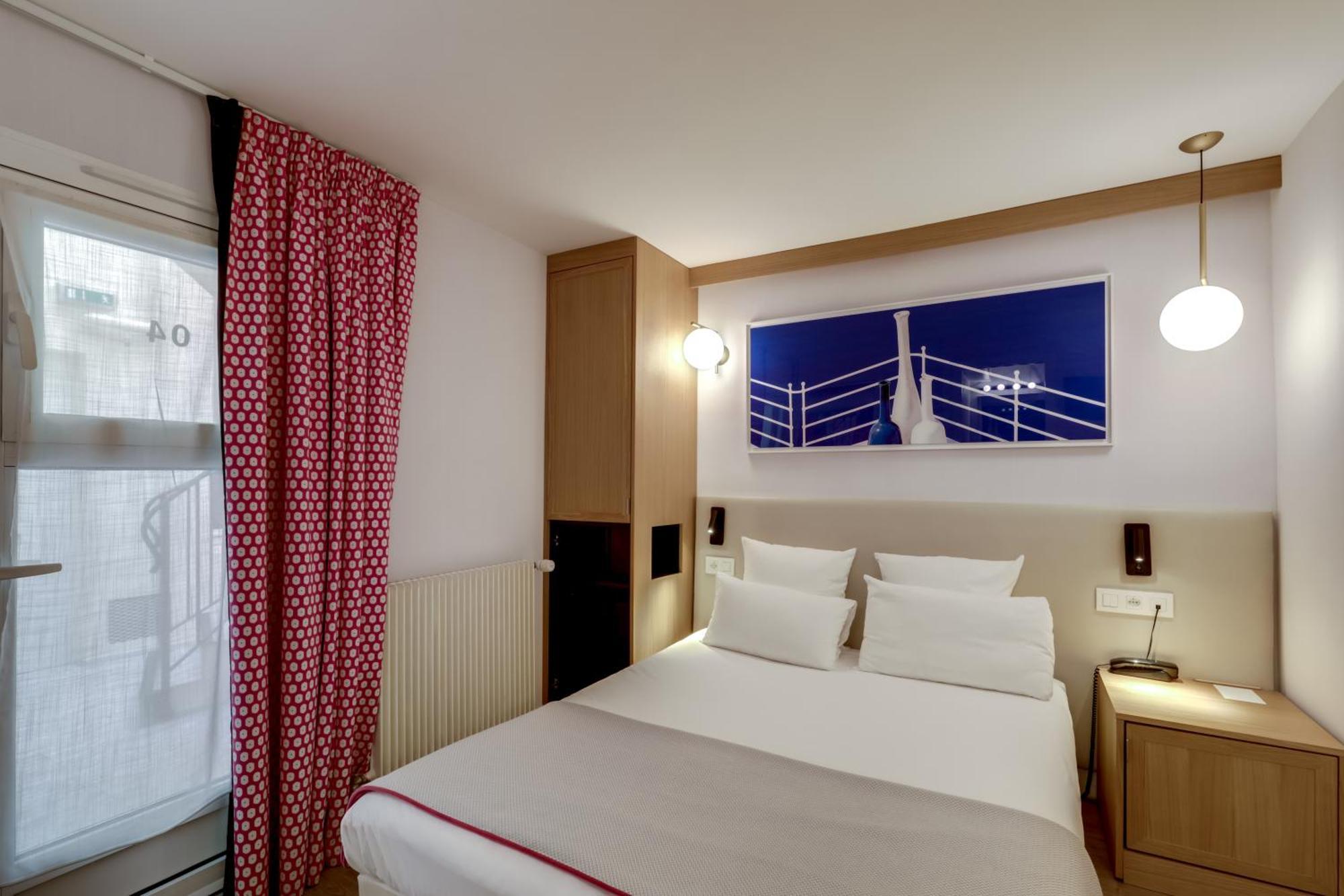 Alexandrine Opera Hotel