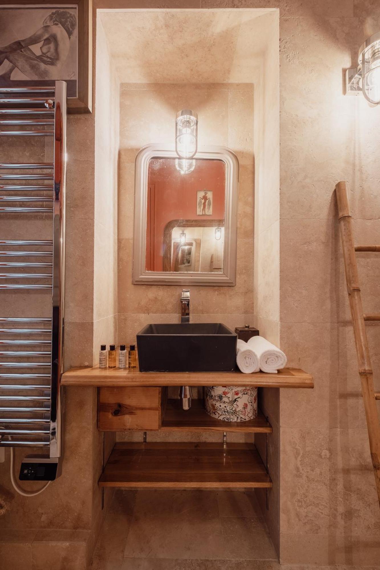 Appartement Veeve - Mid-century Mystique Paris