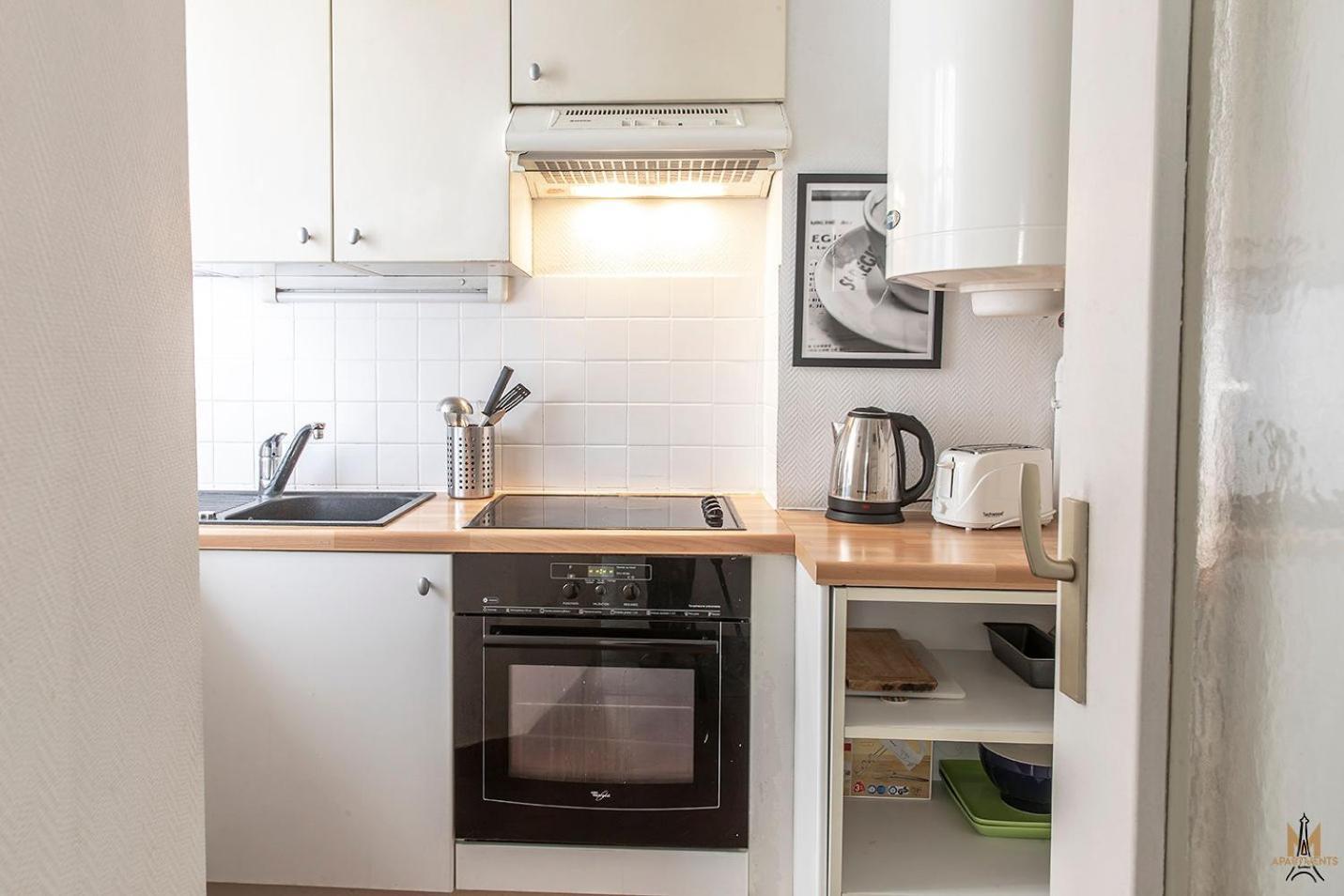 Montmartre Apartments - Degas Apartment *