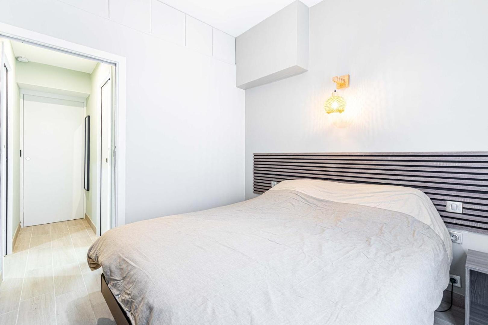 Taste Of Near Montmartre Sacre Coeur Apartment