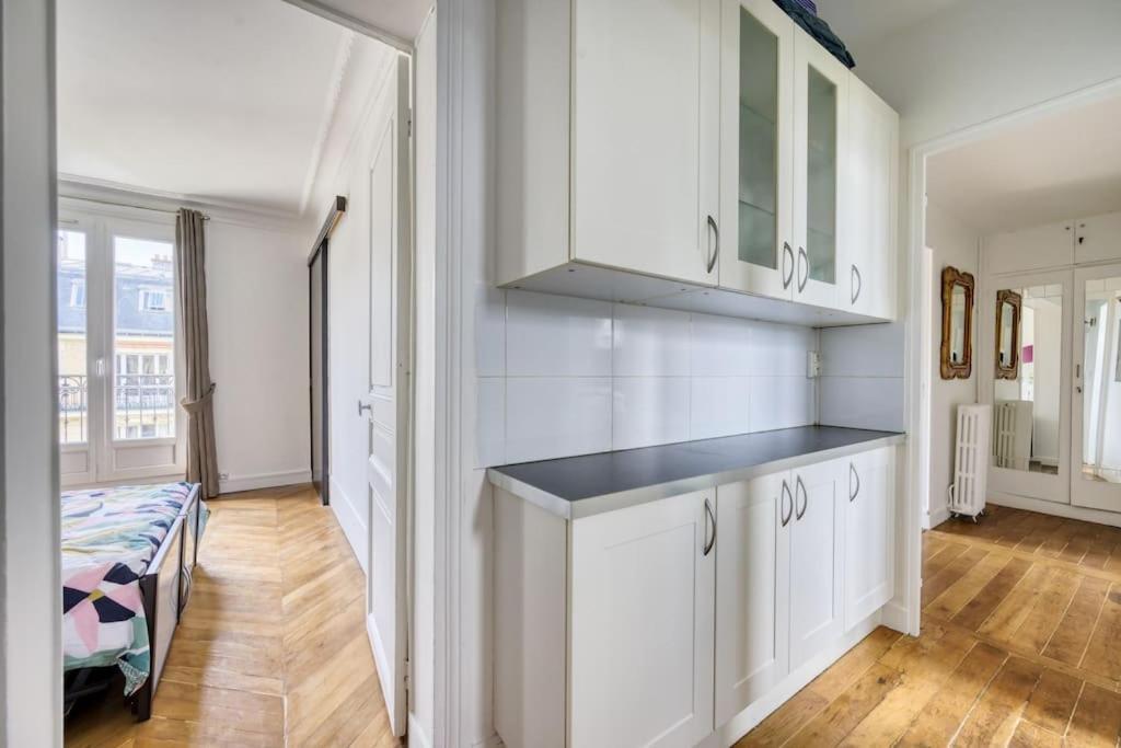 Duplex Avec Un Balcon, 16 Apartment