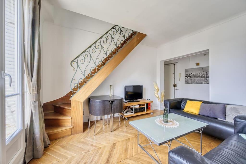 Duplex Avec Un Balcon, 16 Apartment *