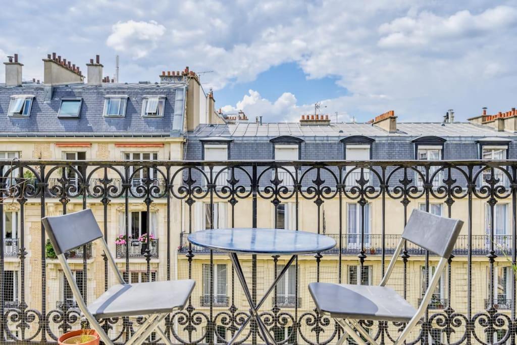 Duplex Avec Un Balcon, 16 Apartment