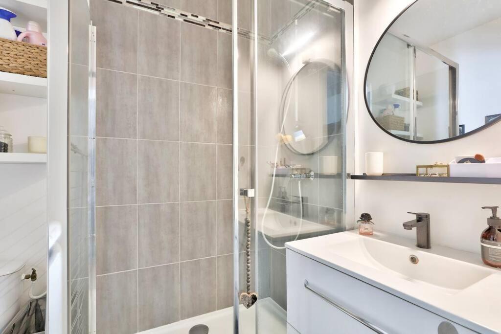 Elegant Studio Au Coeur De Montmartre *