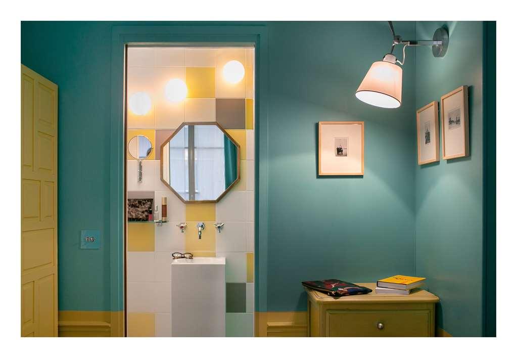 Crayon By Elegancia Hotel 3*