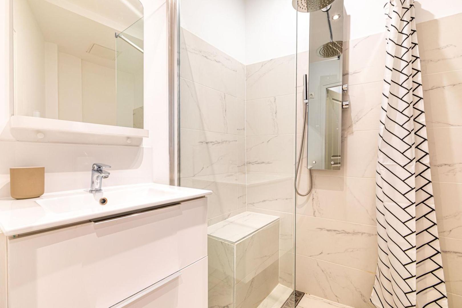 Appartement Guestready - Lovely Parisian For 4pax. *