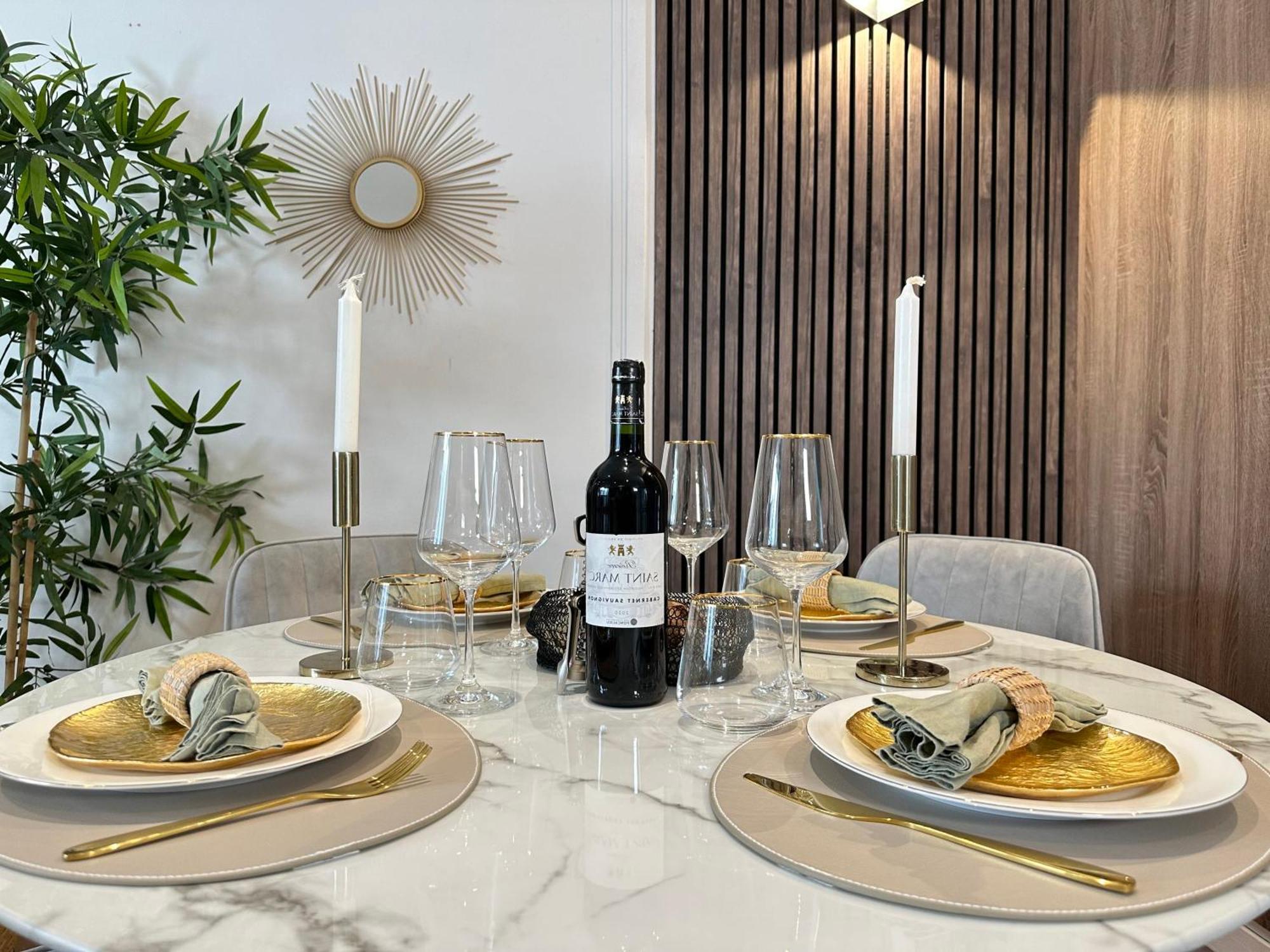 Spacious & Luxurious Flat In Montparnasse Paris