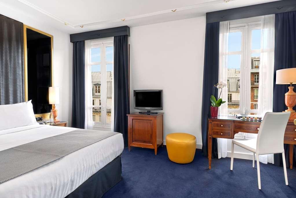 Melia Champs Elysees 4*