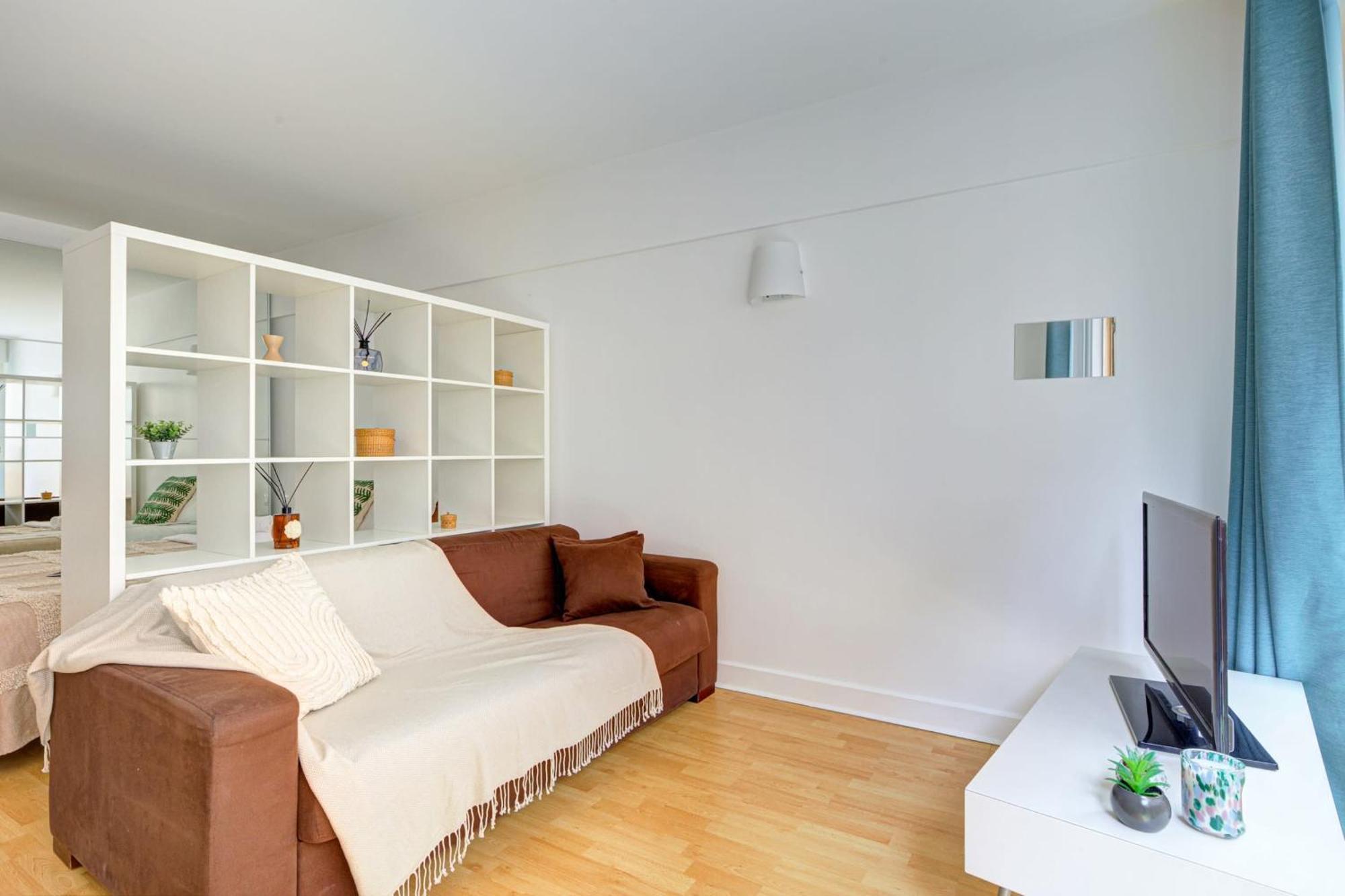 St Germain & Le Bon Marche With Balcony - Cityapartmentstay Apartment Paris