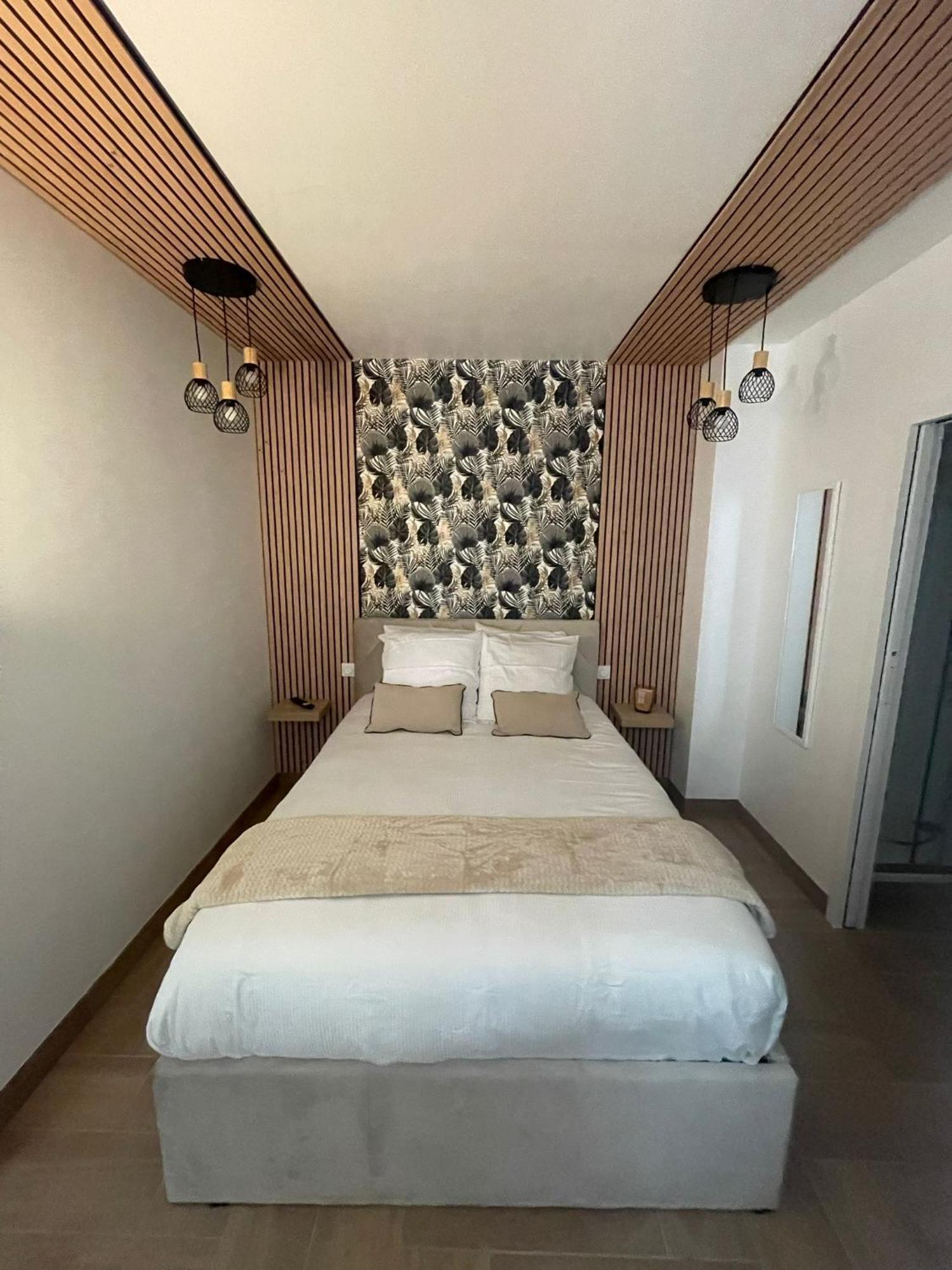 Eiffel Tour Cosy Bali *