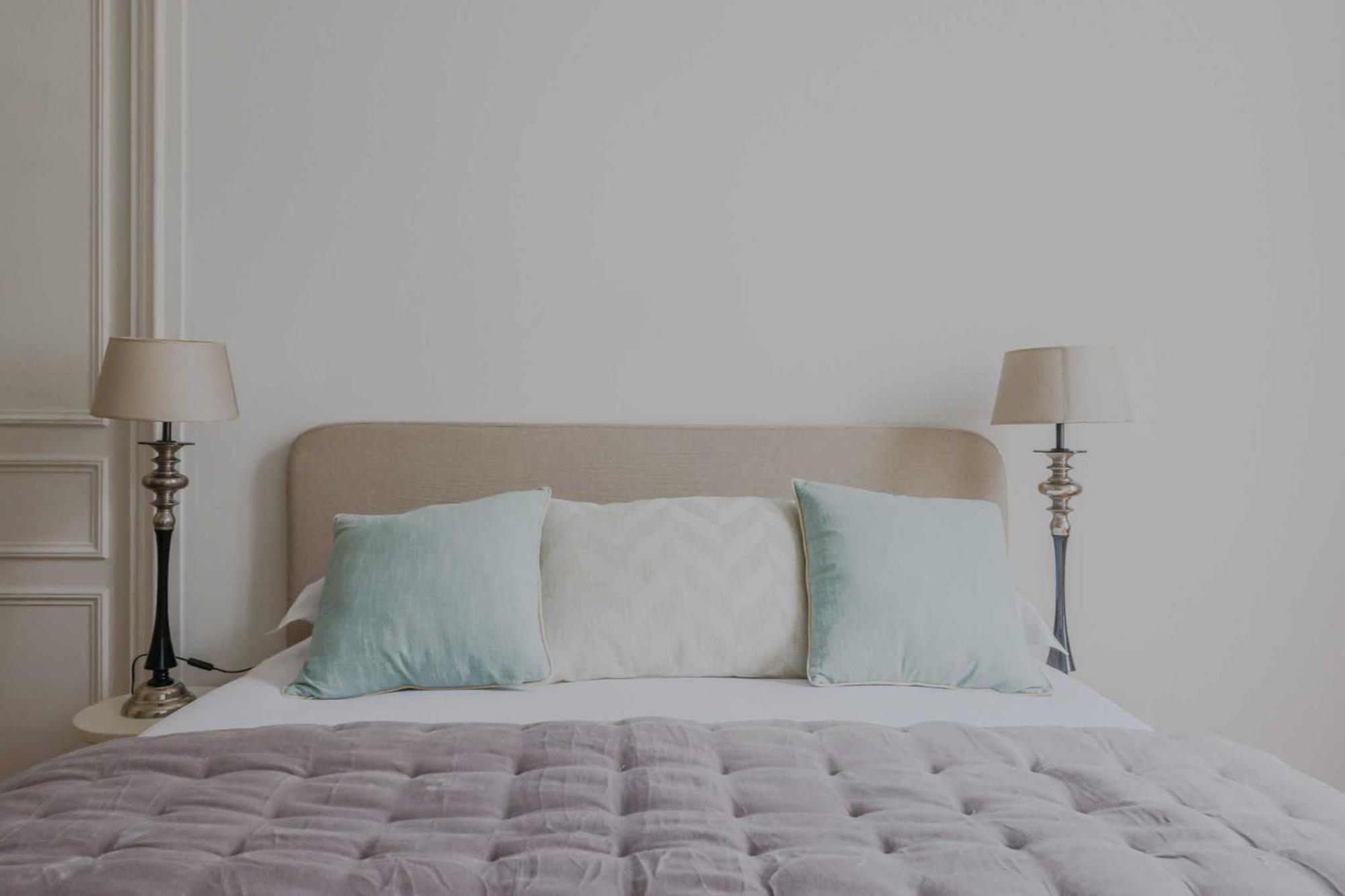 Spacious - 5br-12p - Trocadero *