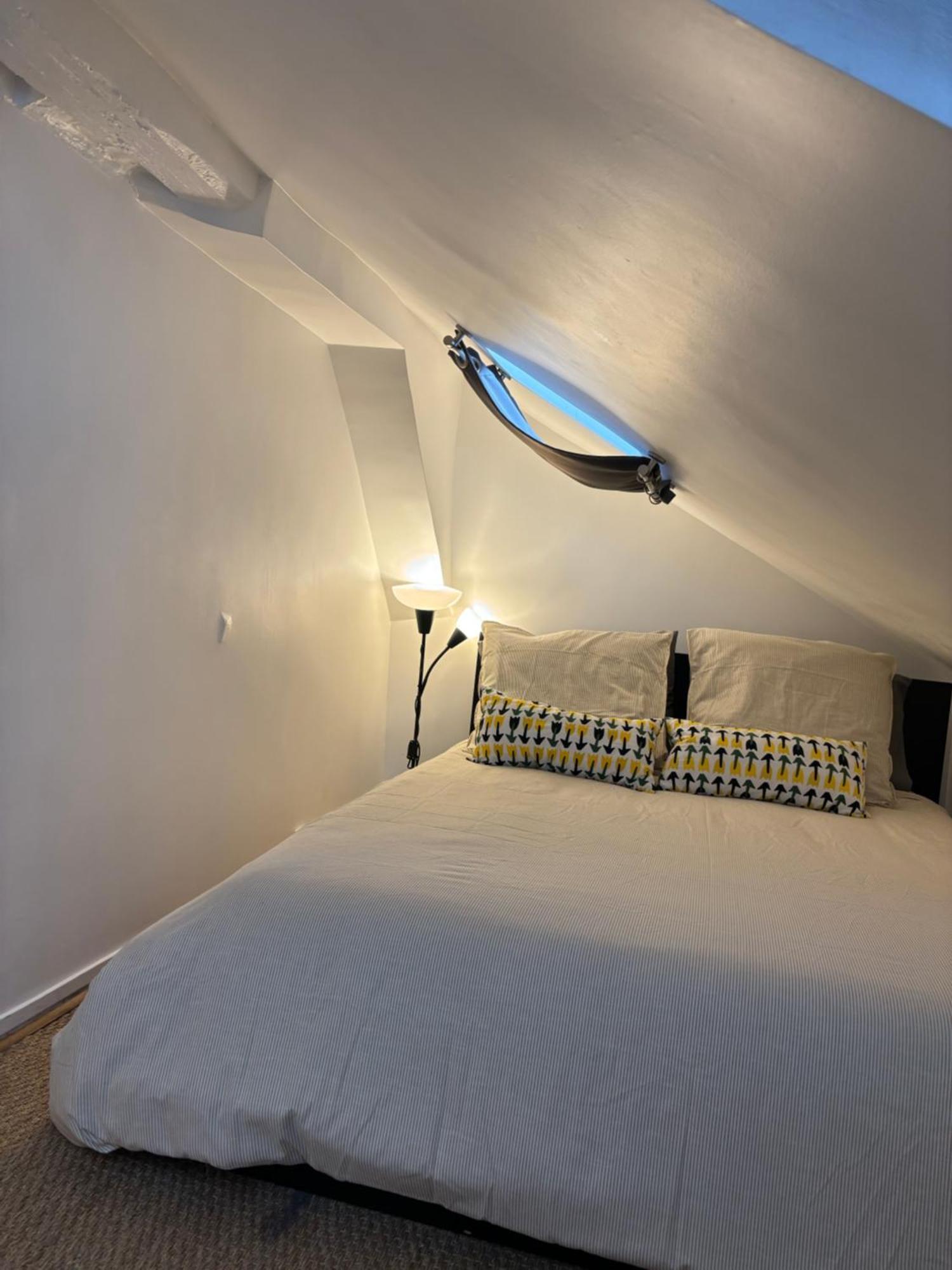 Appartement Charme Du Marais