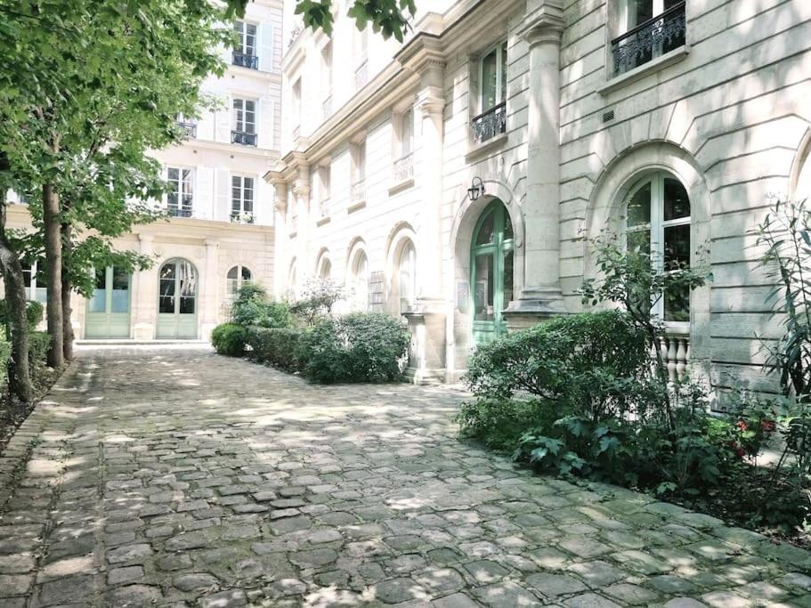 Montmartre 6 Personnes *