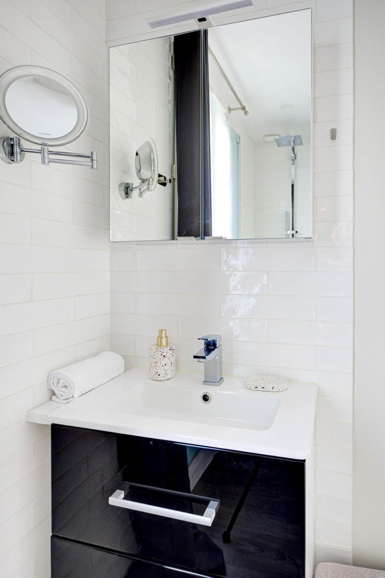 Eiffel Tower & Invalides - 1br - Cityapartmentstay * Paris