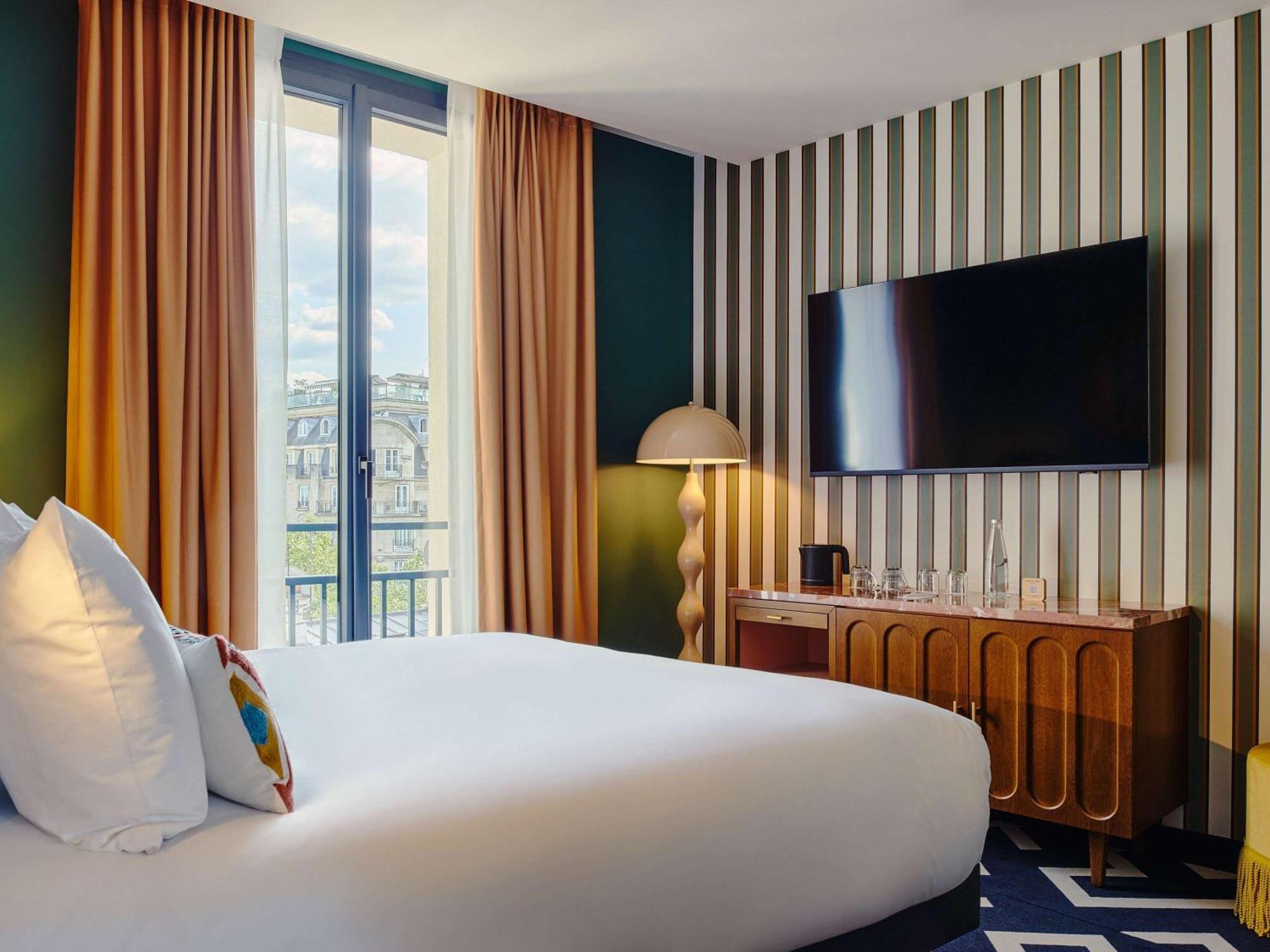 Hotel Mercure Butte Montmartre Basilique