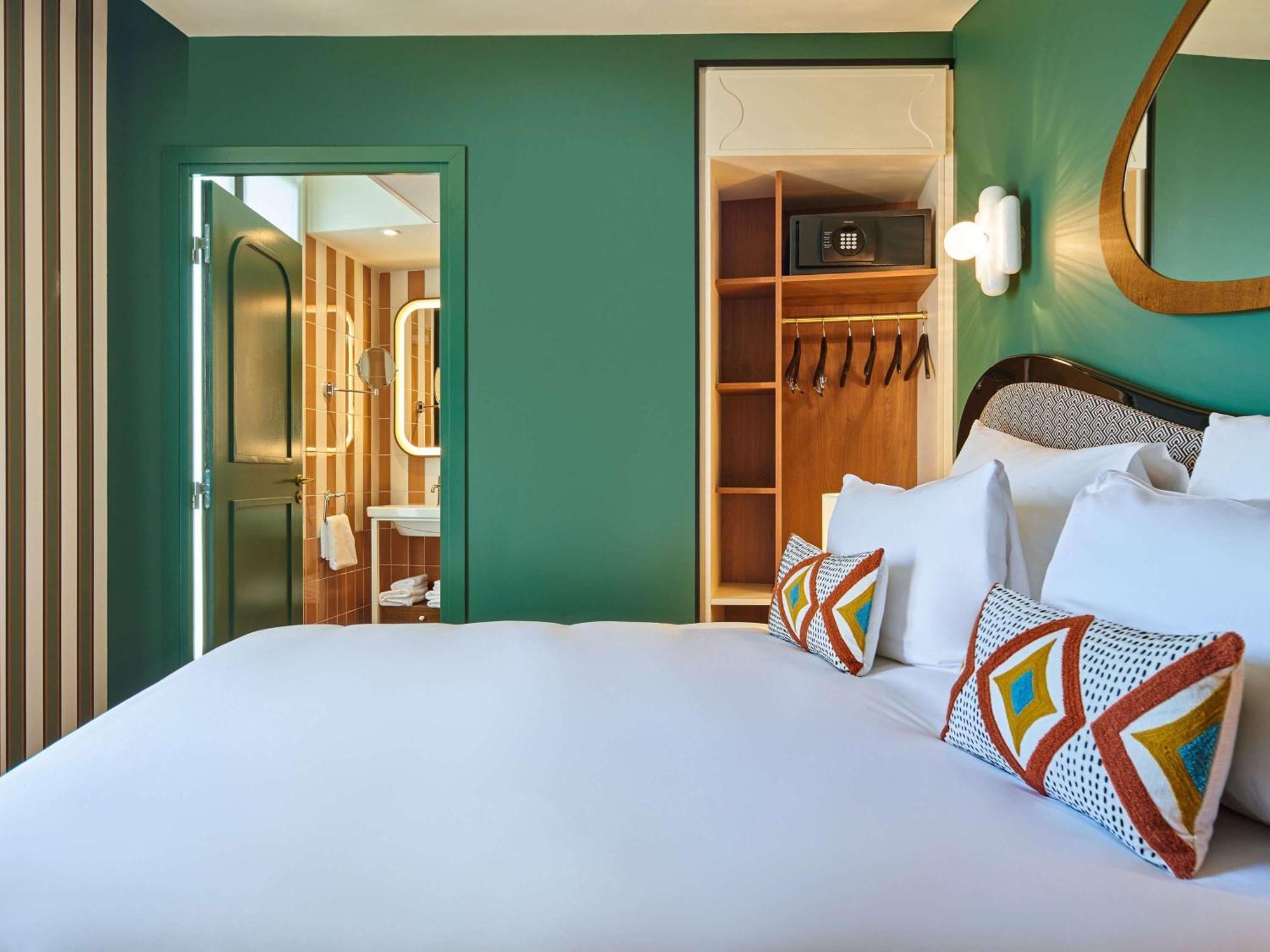 Mercure Butte Montmartre Basilique Hotel