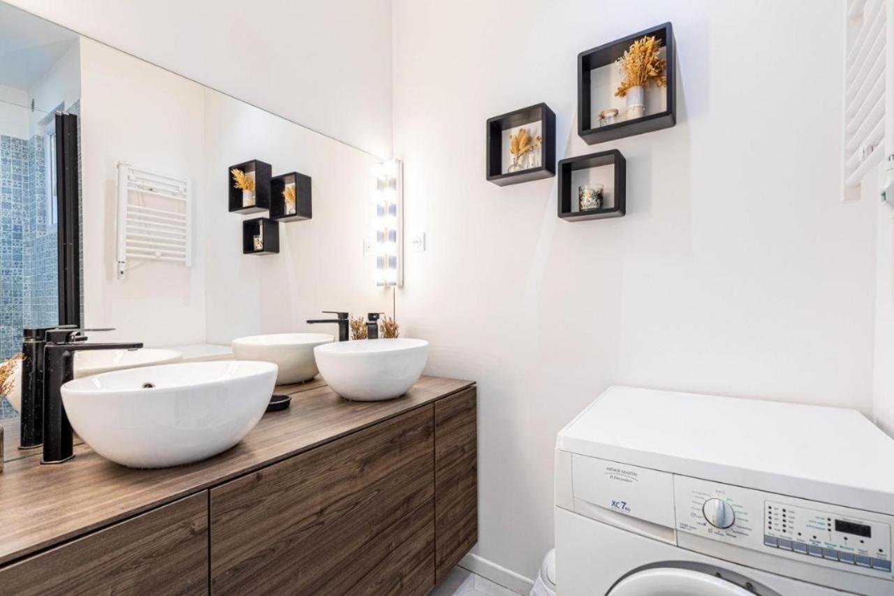 Cosy 2-bedroom In Montmartre Paris
