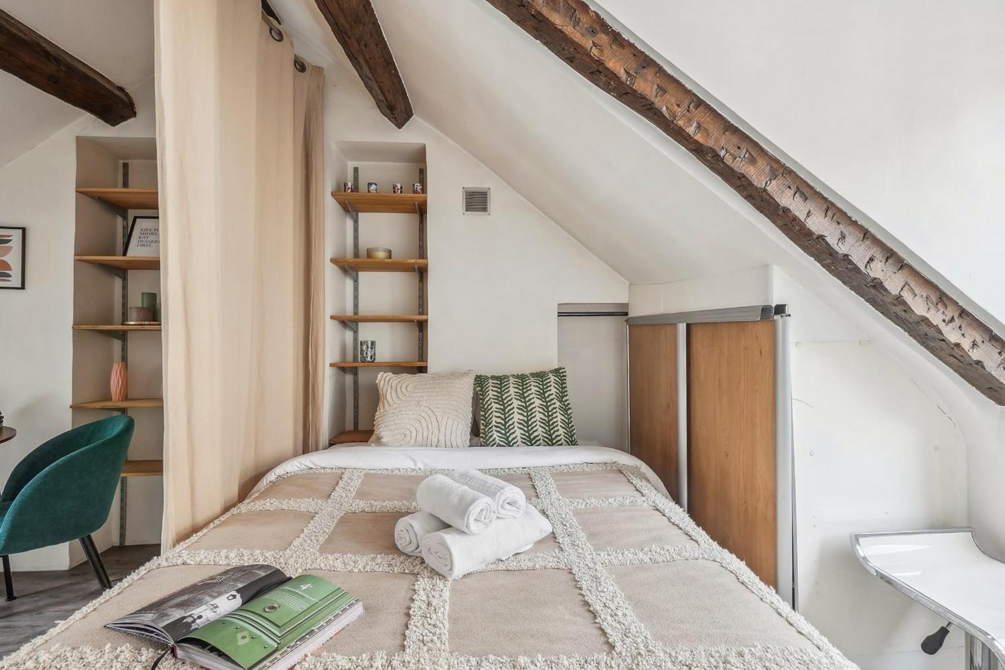 Place Des Vosges & Le Marais - Cityapartmentstay Appartement Paris