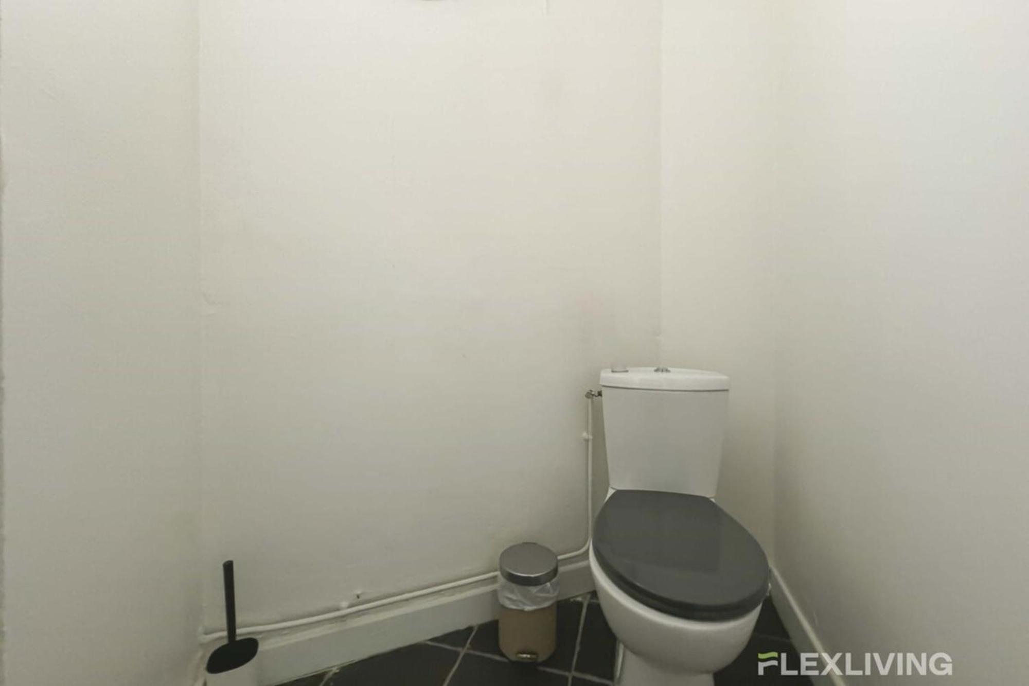 Flexliving - Whole Flat - Verdun Apartment Paris