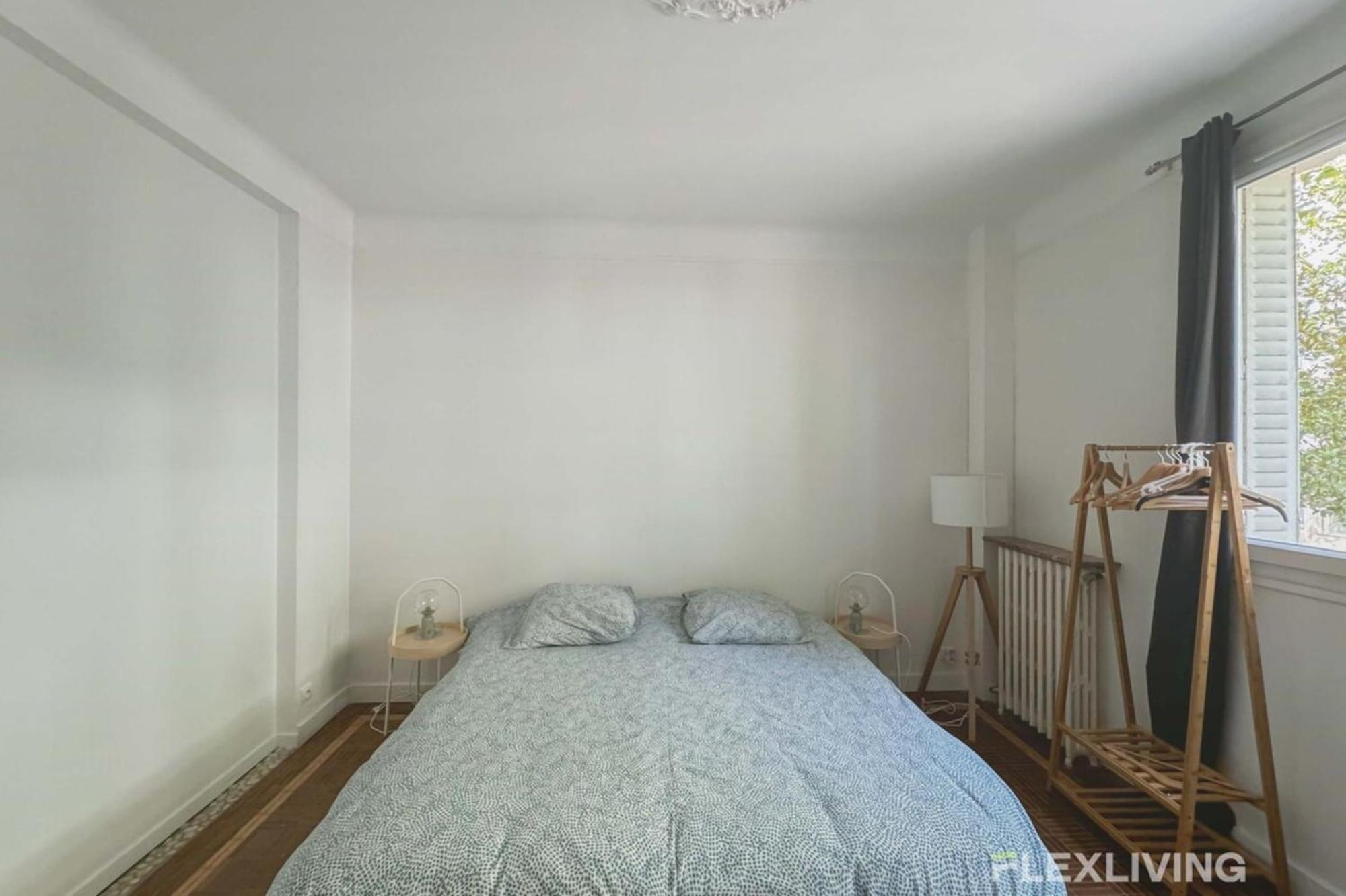 Flexliving - Whole Flat - Verdun Apartment Paris