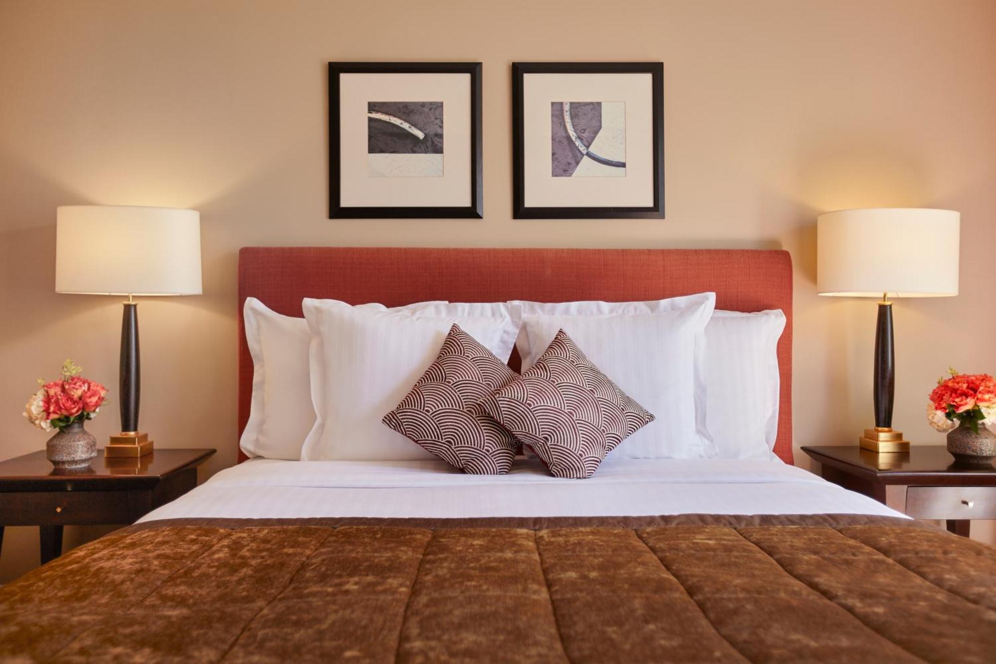 Warwick Champs-elysees Hotel