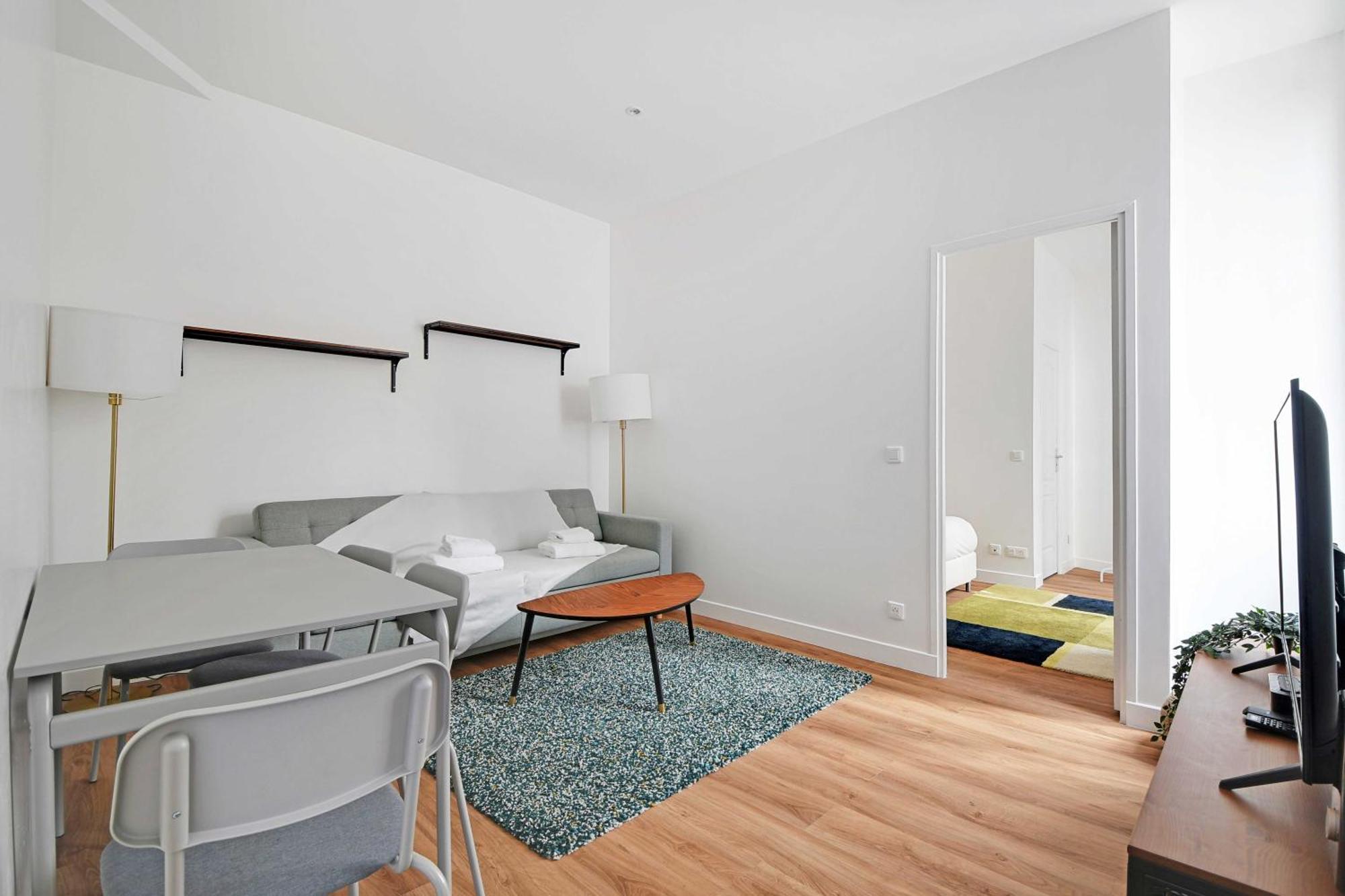 Comfortable - 1bd - 4p - Montmartre Apartment