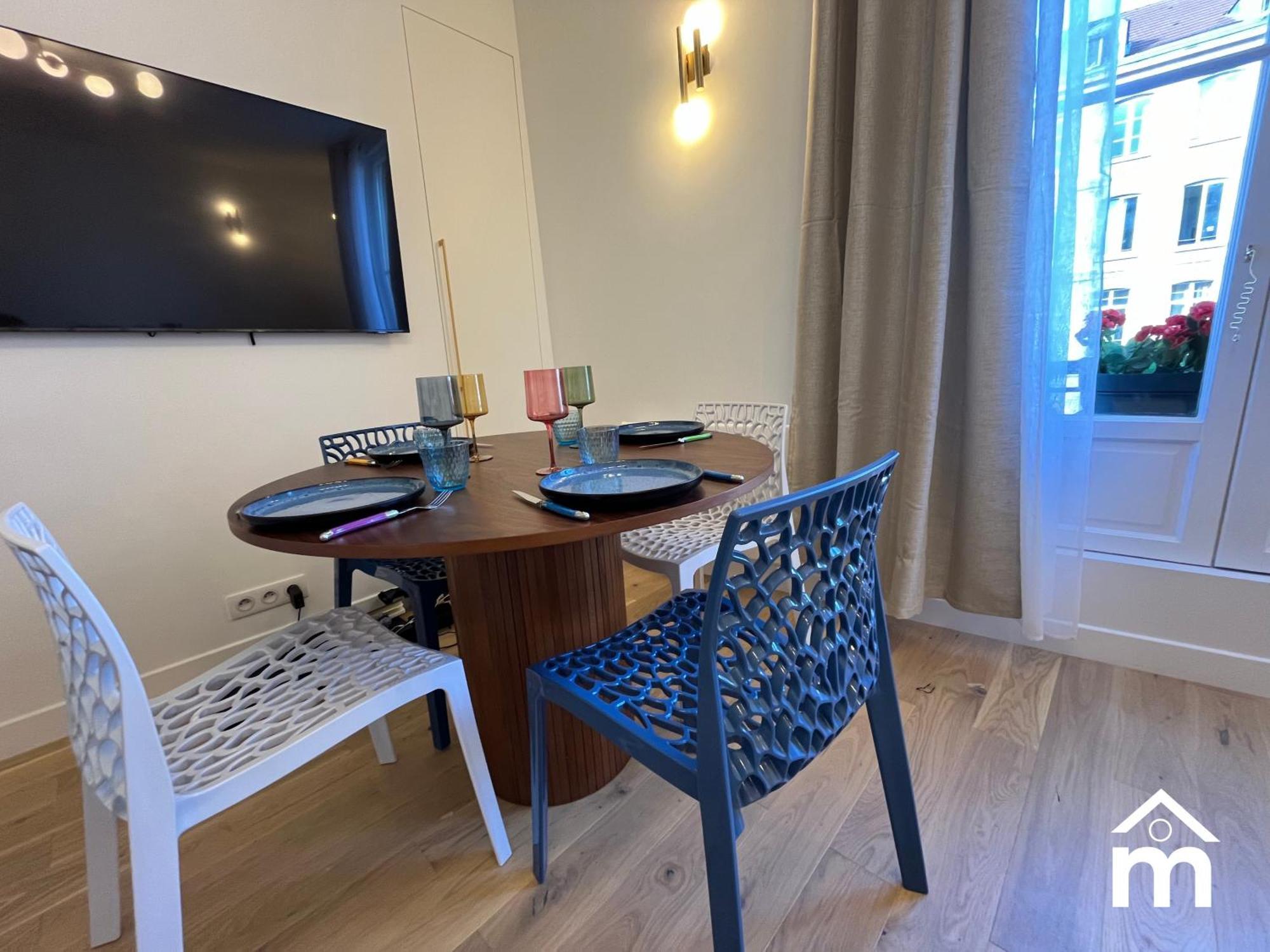 Apartment Marais Saint Paul By Melvane Paris