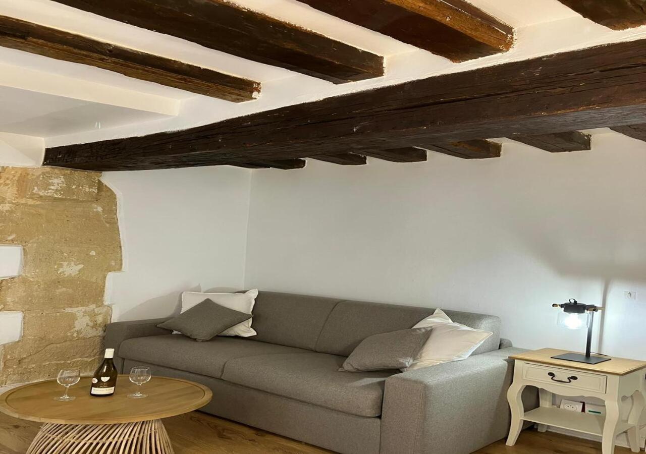 Elegant Retreat By Le Marais * Paris