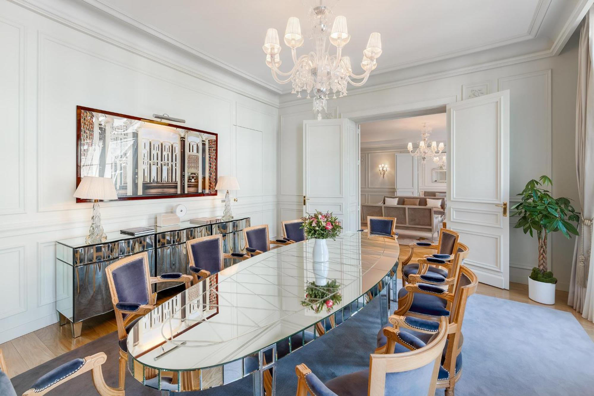 Hotel Le Royal Monceau Raffles