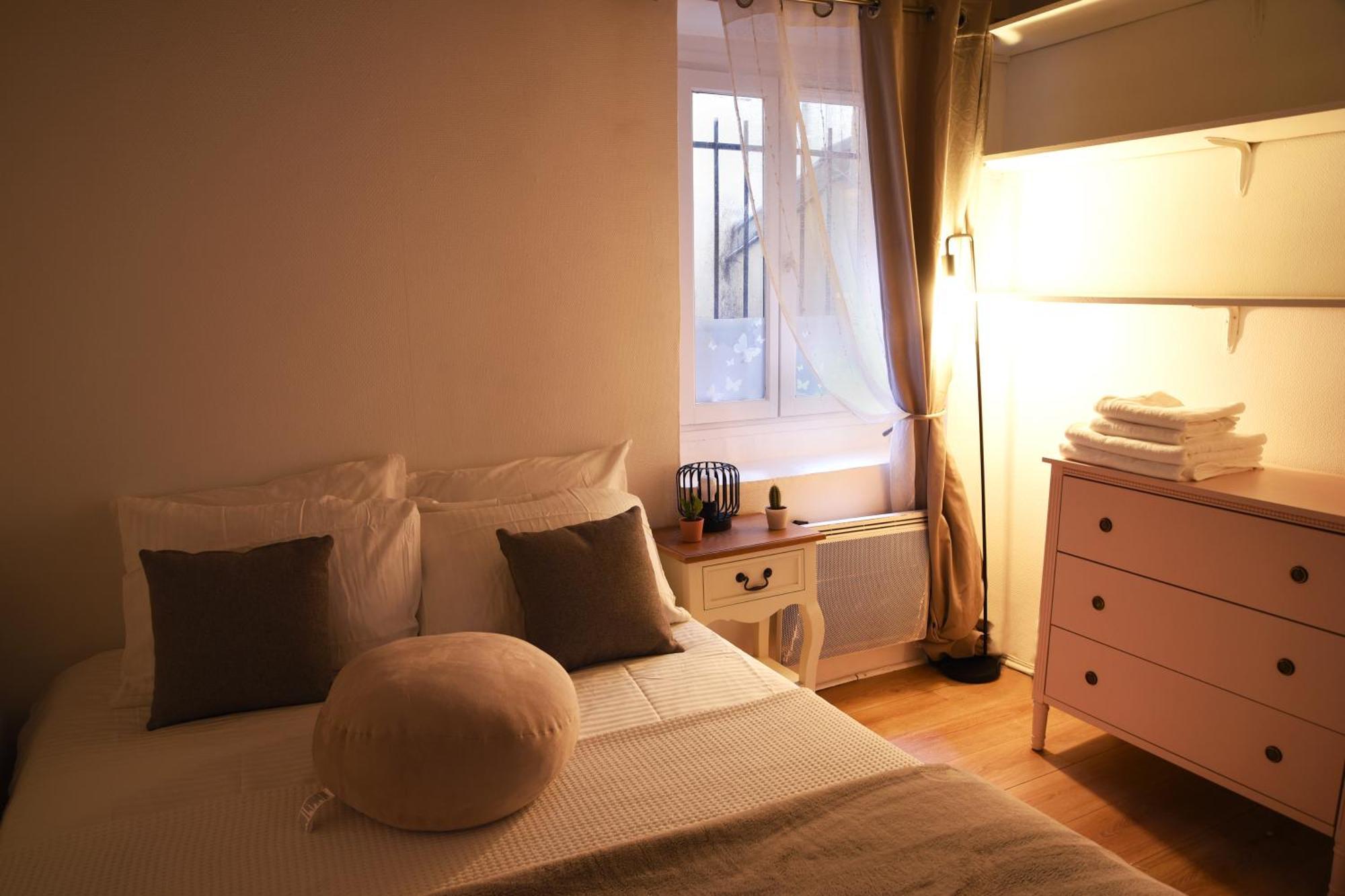 Elegant Retreat By Le Marais