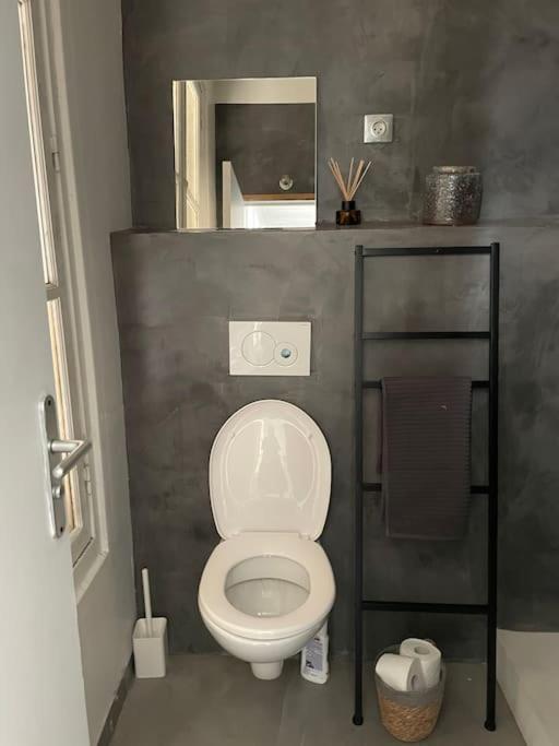 Au Coeur Du Marais, Un Joli ! Appartement