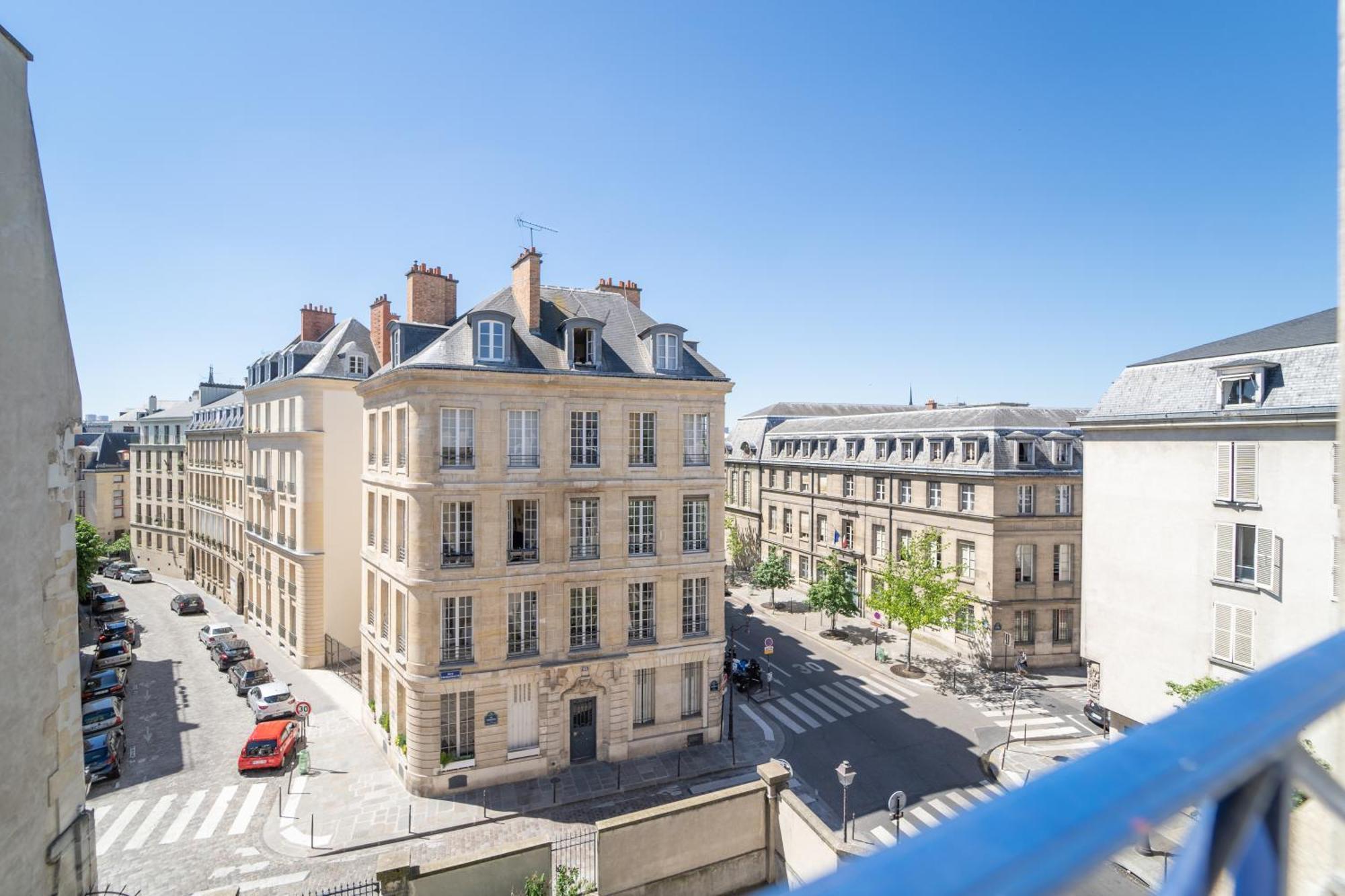 Mije Marais Hostel *