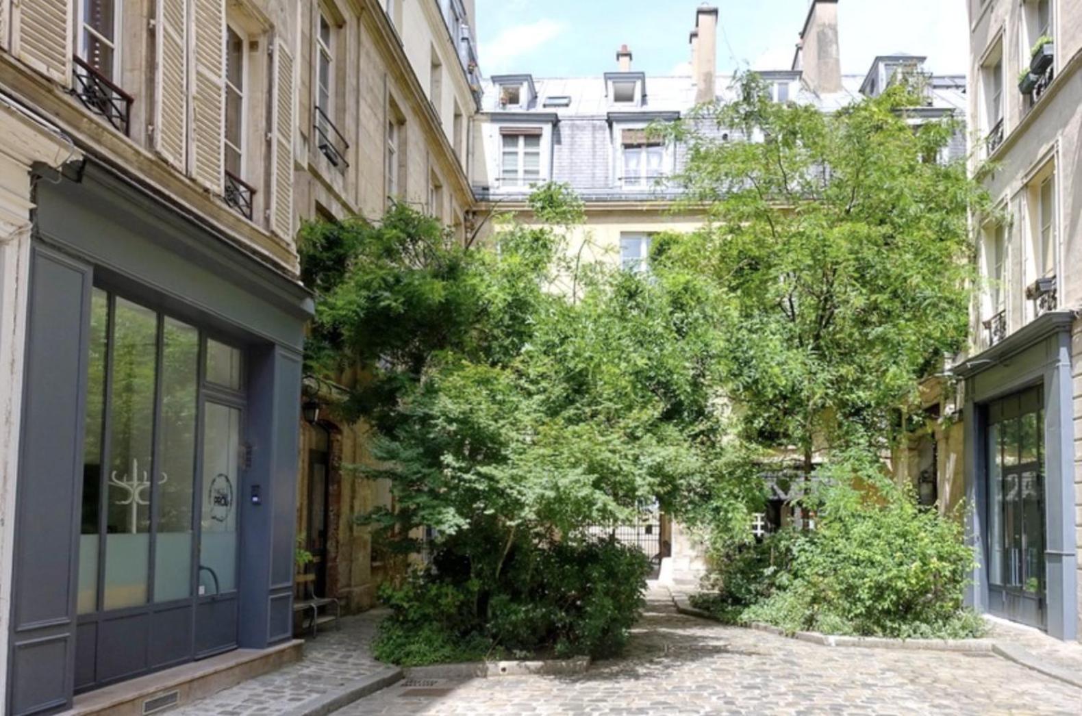 Appartement Au Coeur Du Marais, Un Joli !