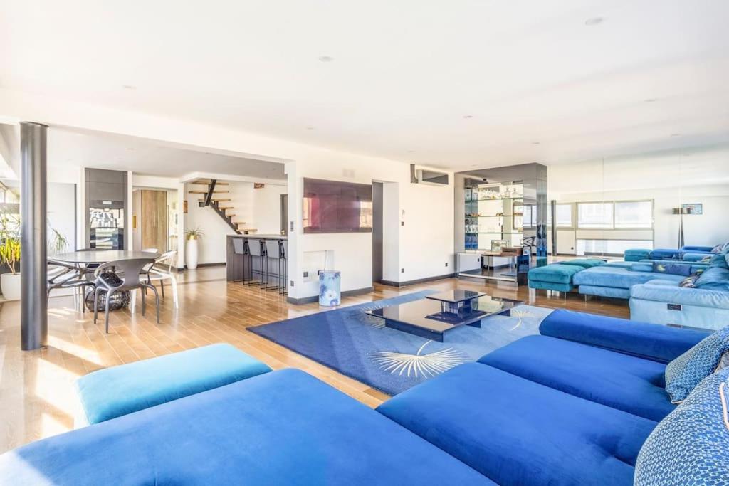 Duplex Familial Tour Eiffel Paris